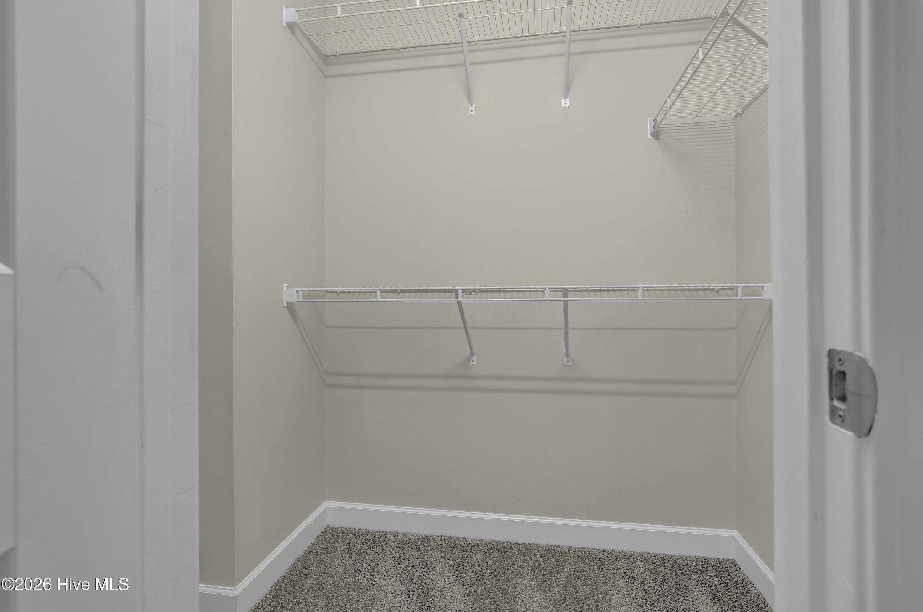 320 Lakewood Drive Property Photo 21
