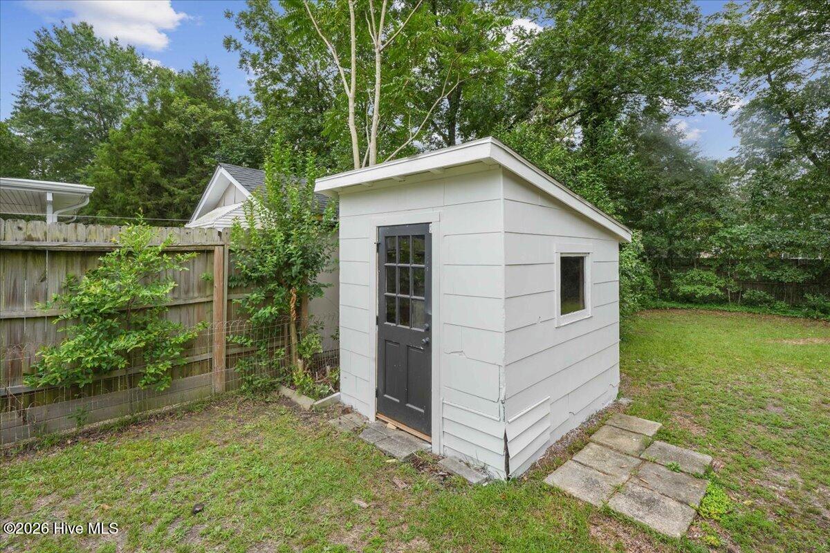 1510 Edgerton Street Property Photo 28