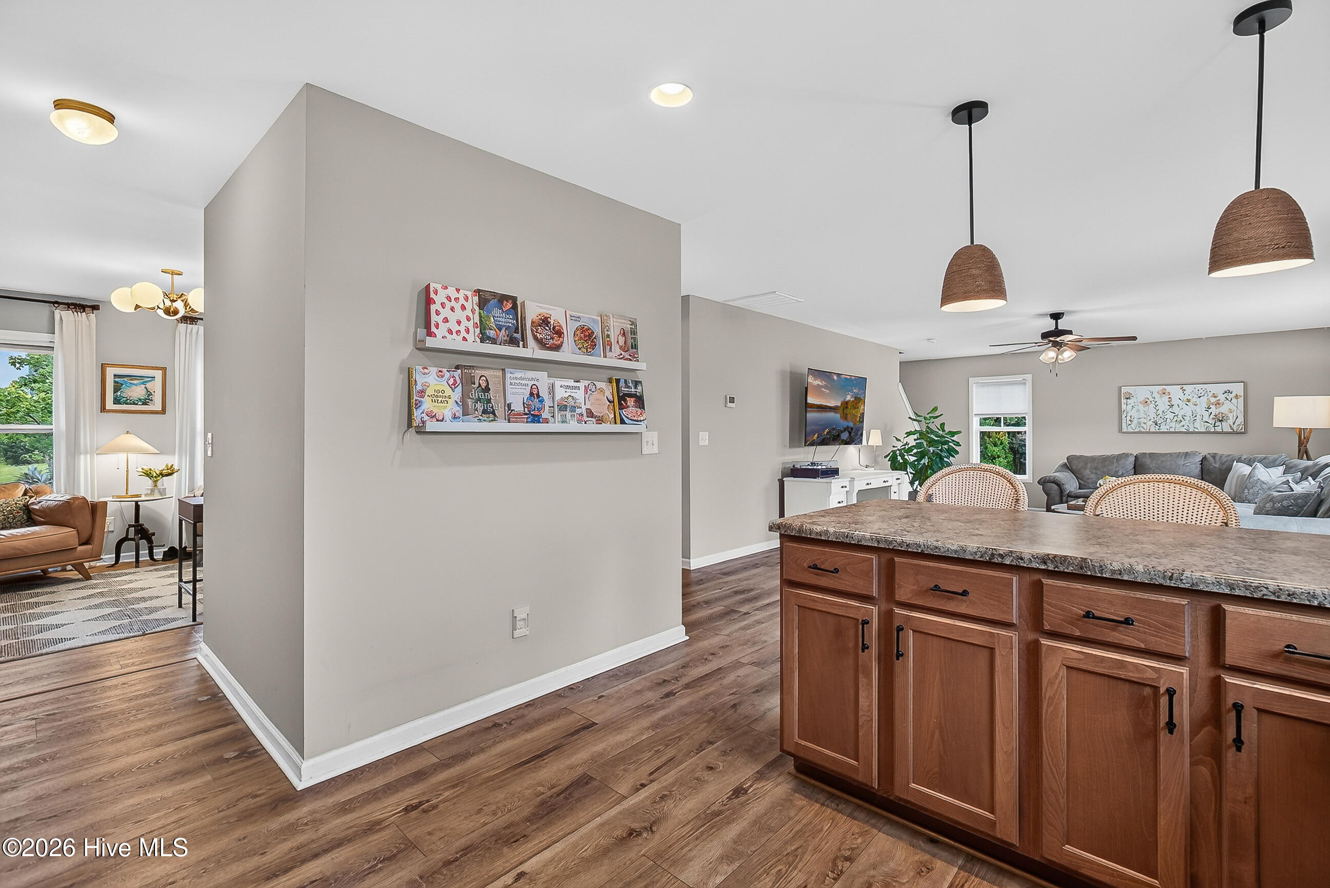 7220 Verona Drive Property Photo 18
