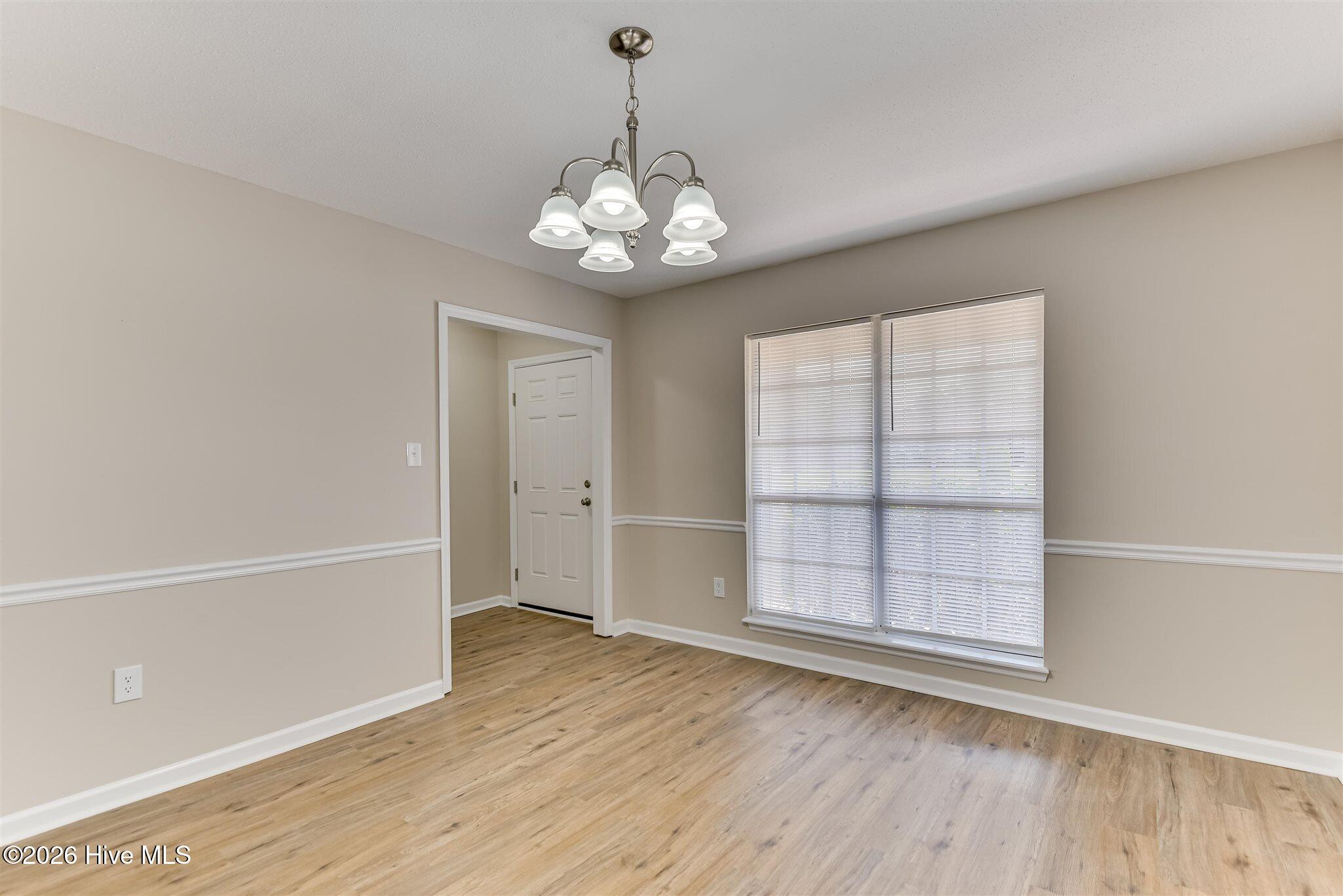 2831 Brentway Drive Property Photo 5