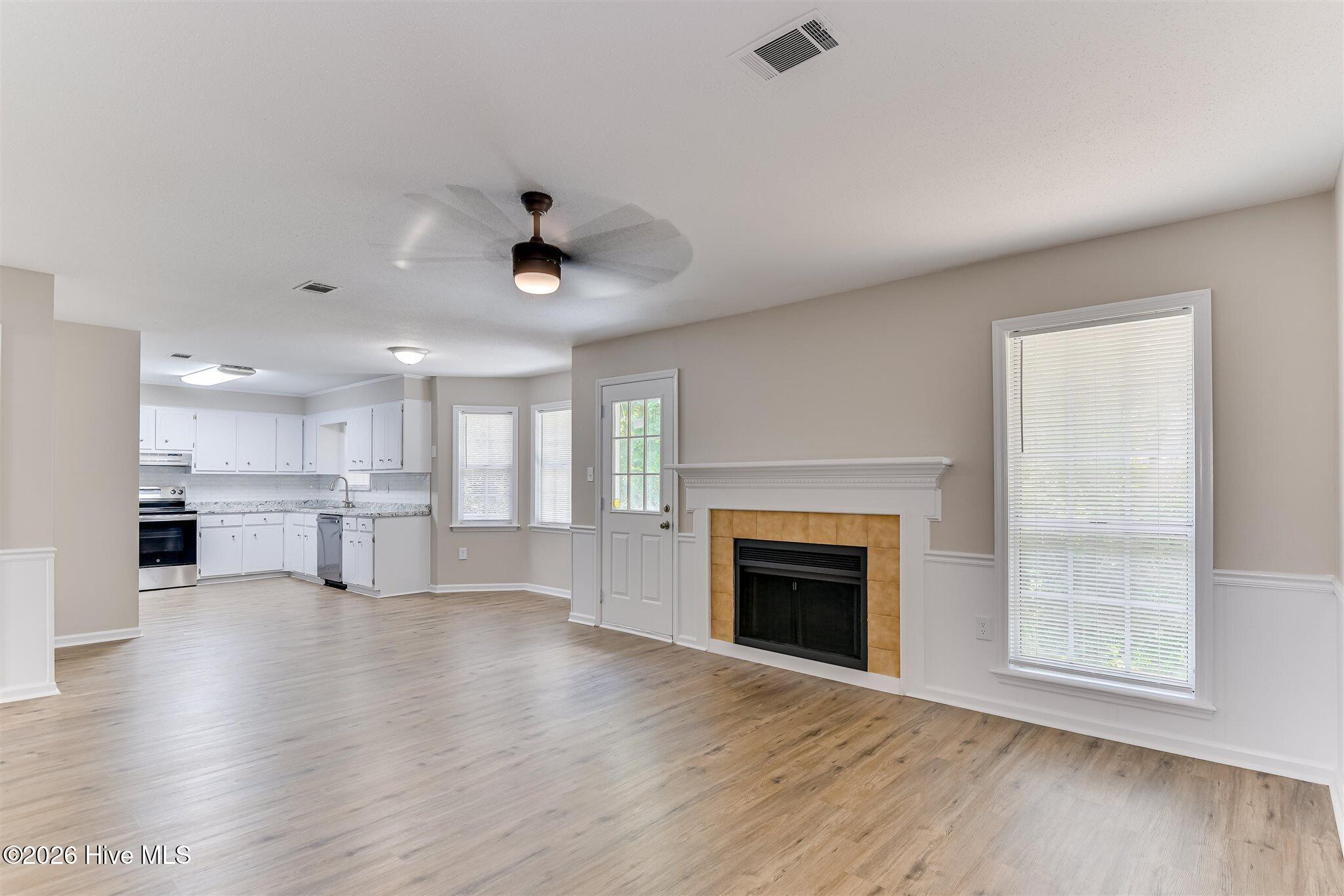 2831 Brentway Drive Property Photo 9