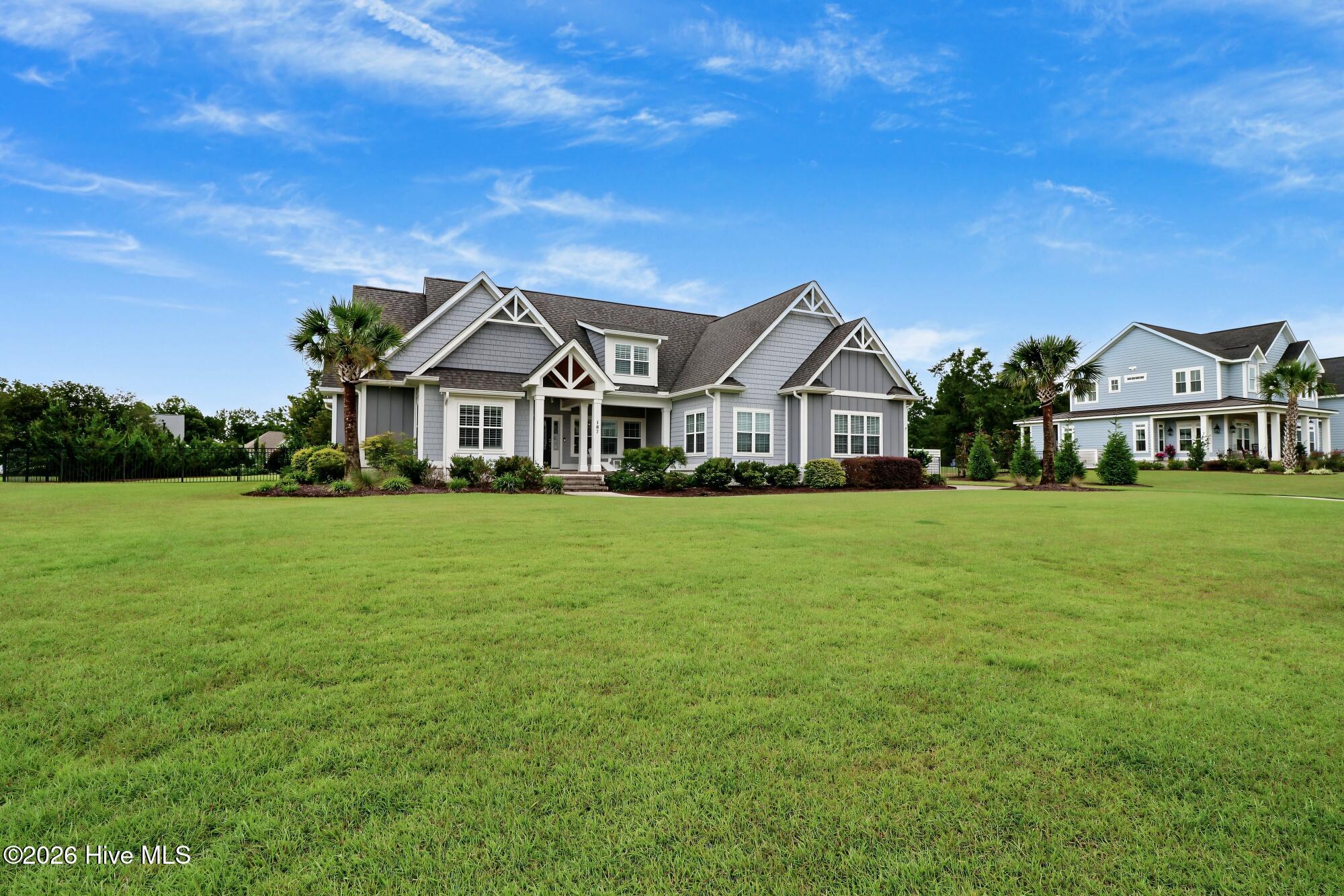 107 Crystal Moon Way Property Photo 1