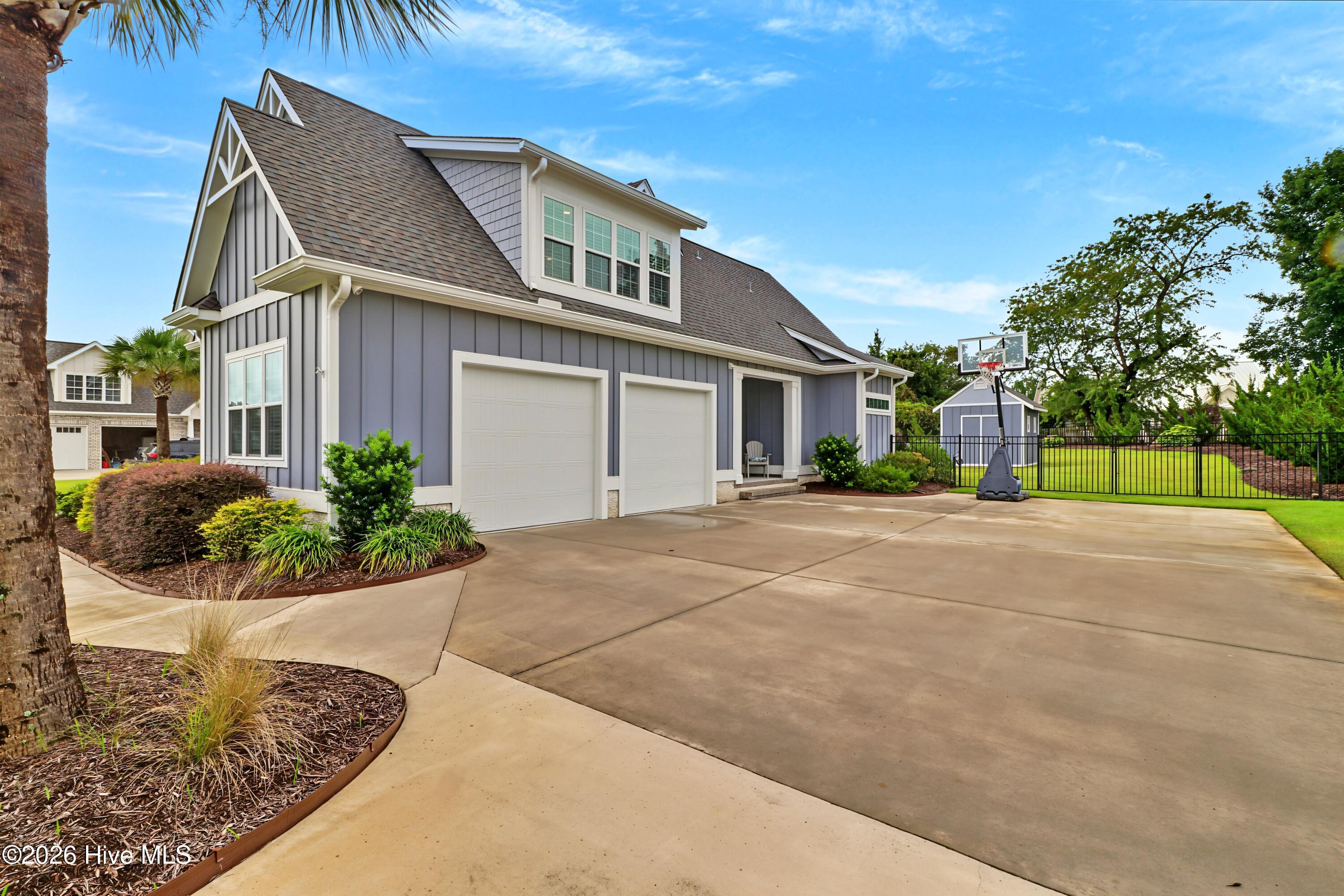 107 Crystal Moon Way Property Photo 7