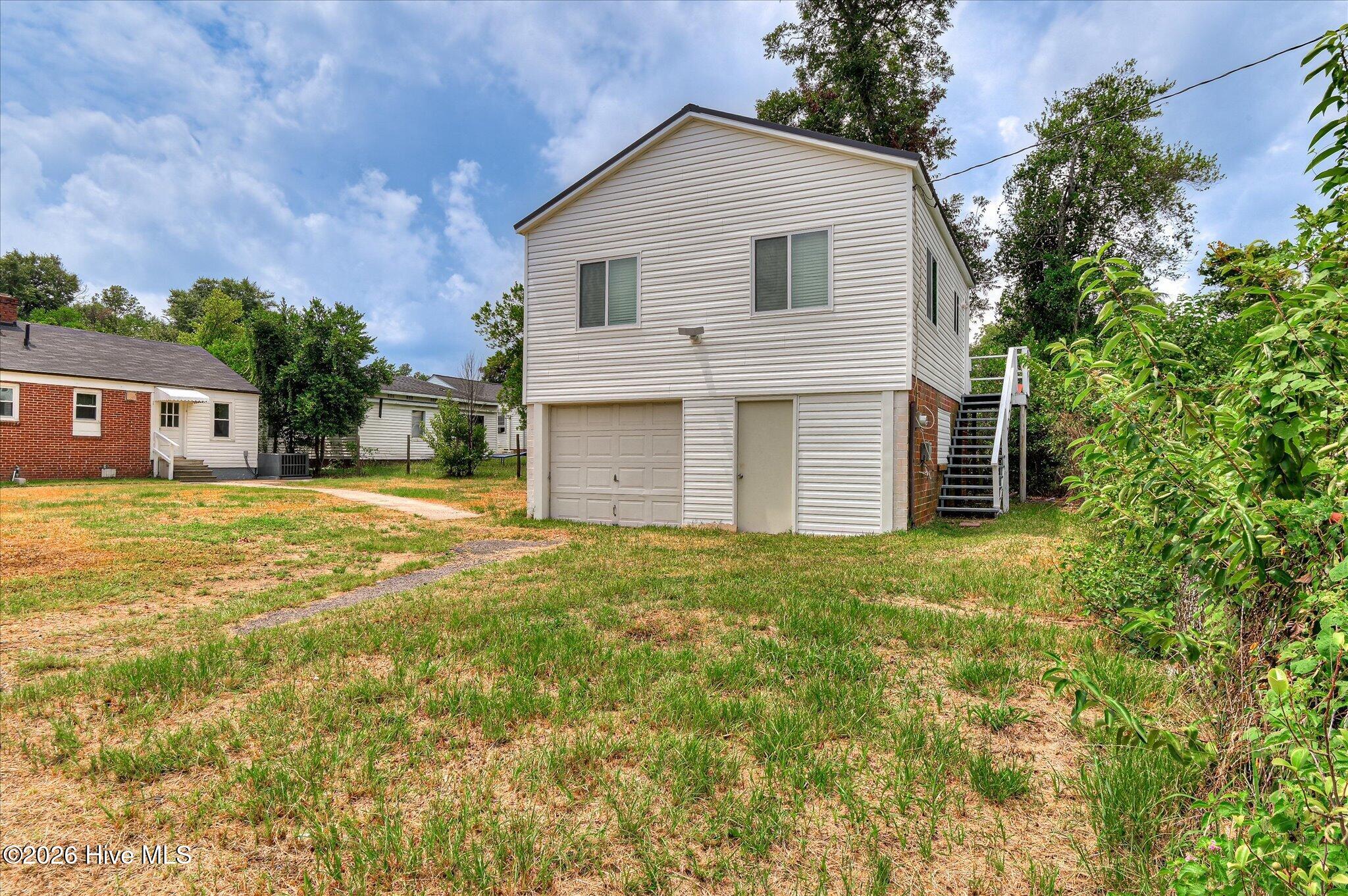 2001 Battle Row Property Photo 67