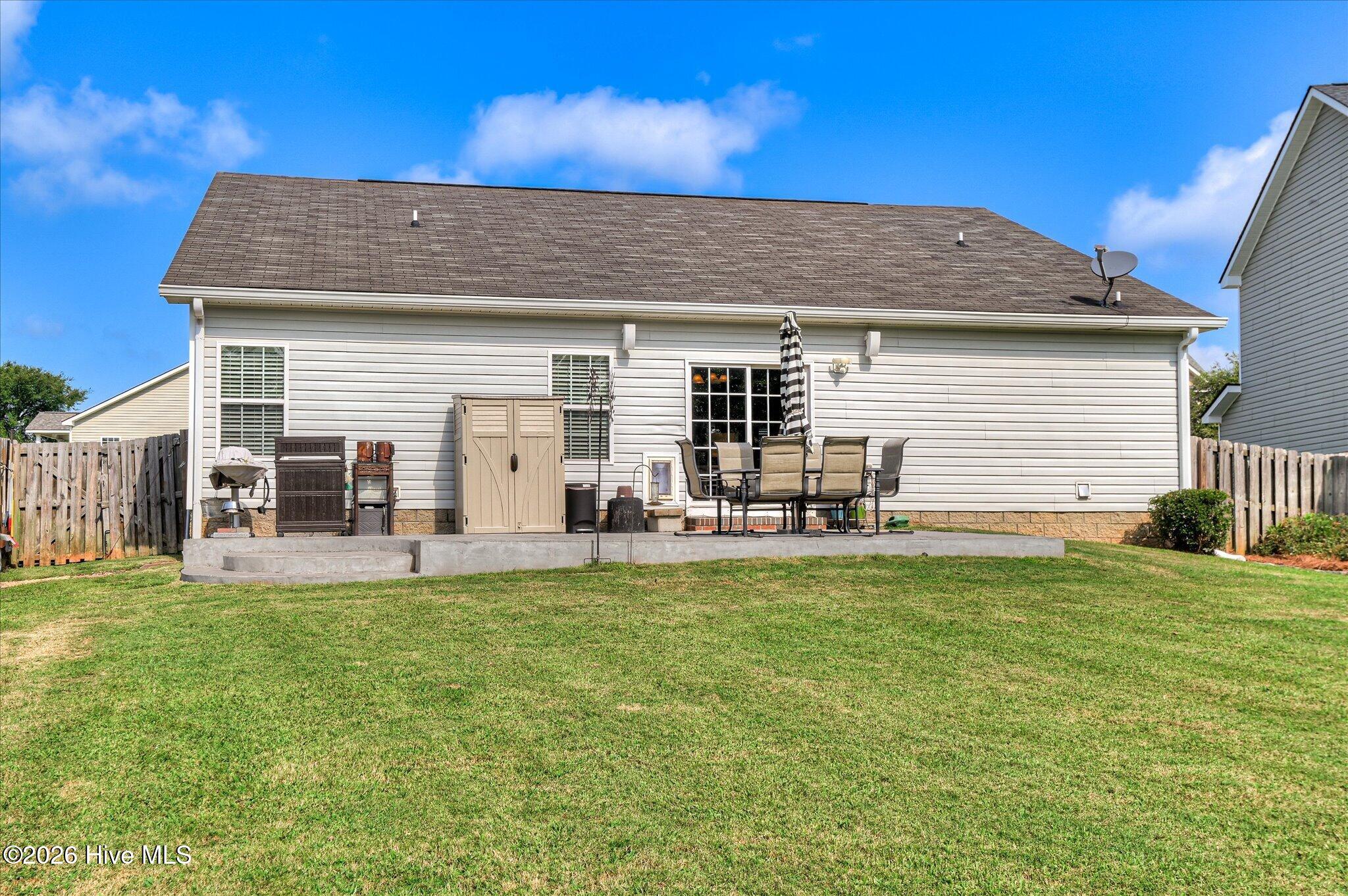 833 Westlawn Drive Property Photo 37