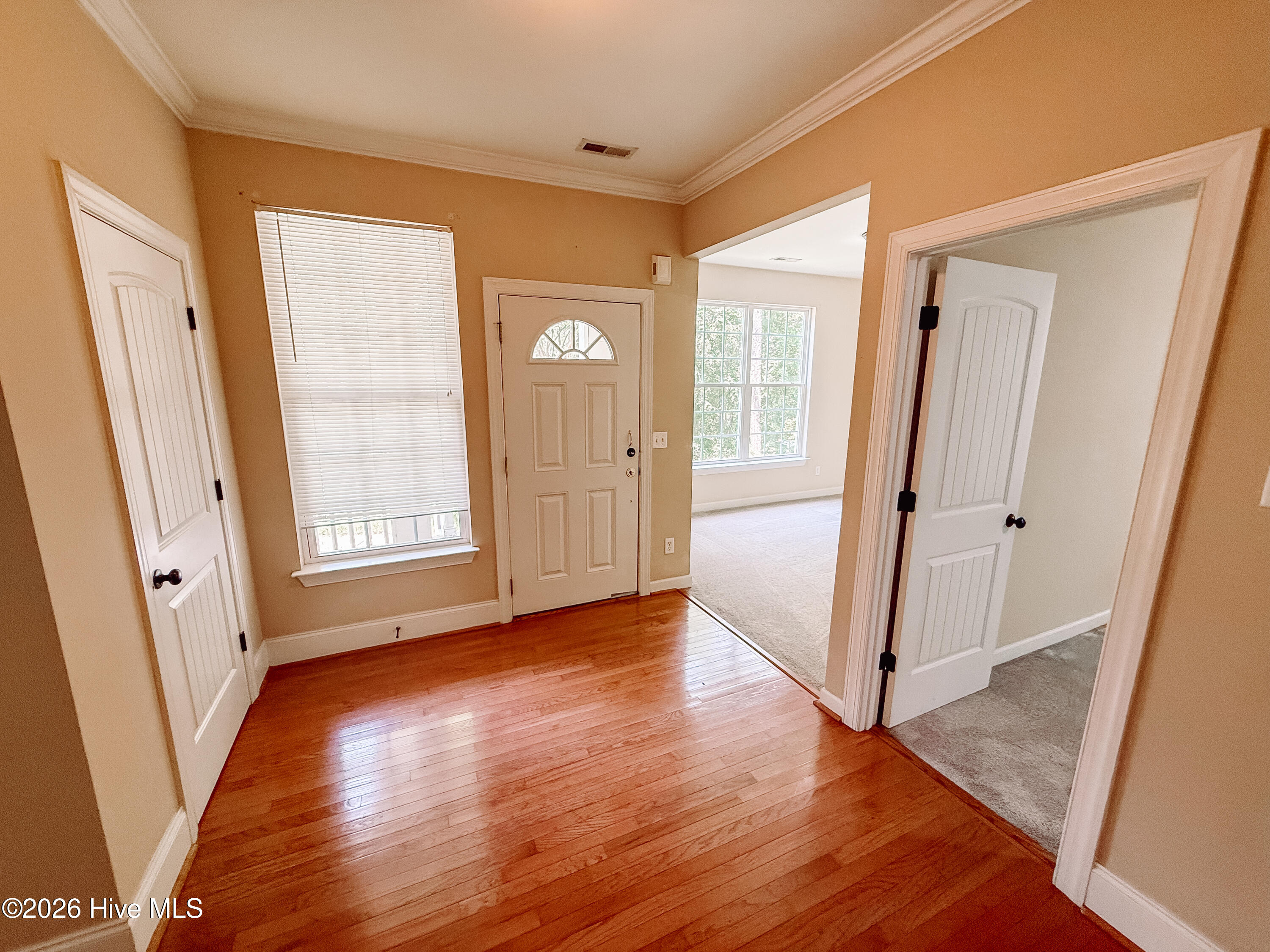 165 Rhett Drive Property Photo 2