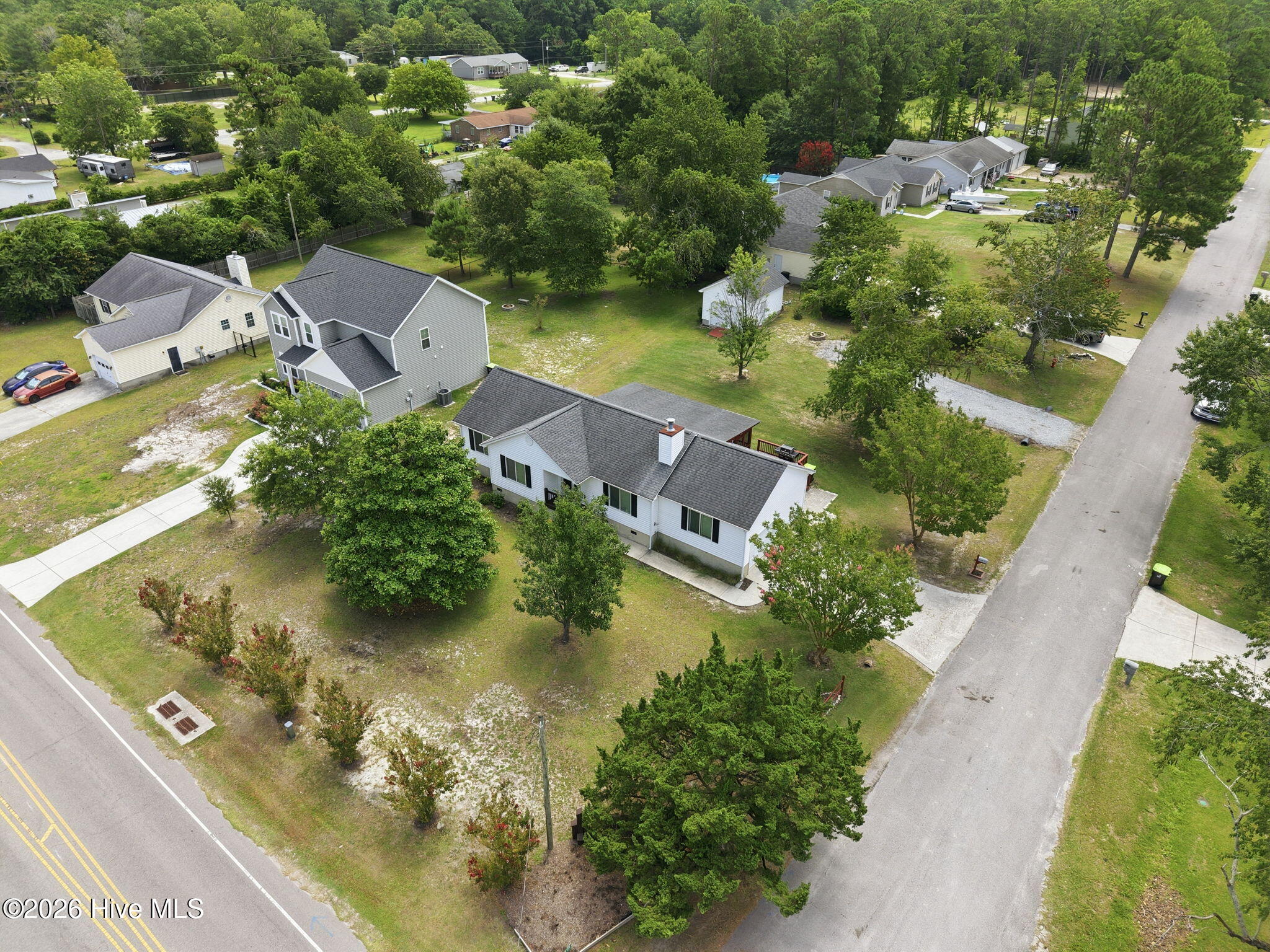 803 Wood Creek Drive Property Photo 4
