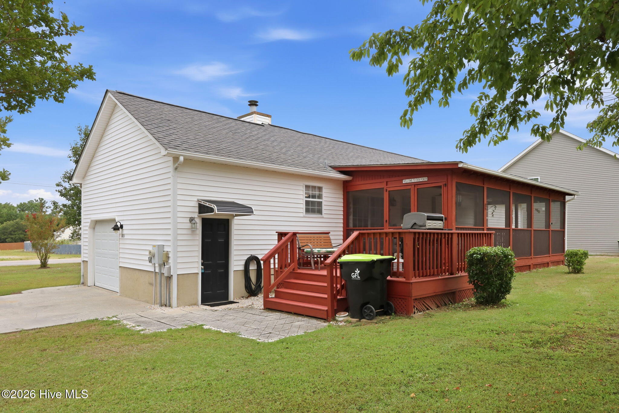 803 Wood Creek Drive Property Photo 7
