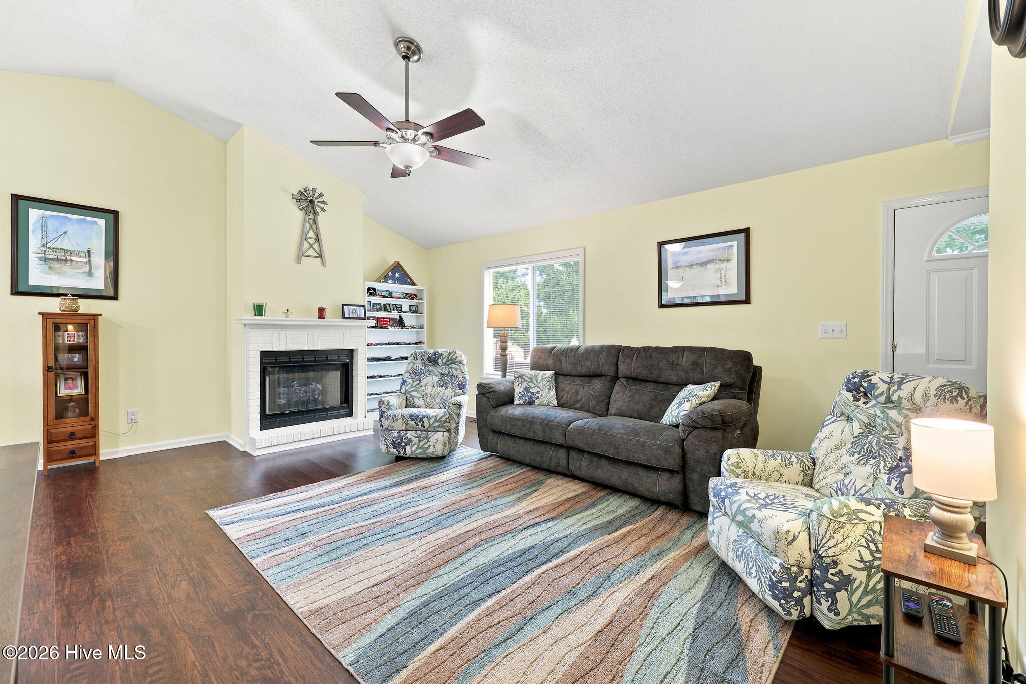 803 Wood Creek Drive Property Photo 14
