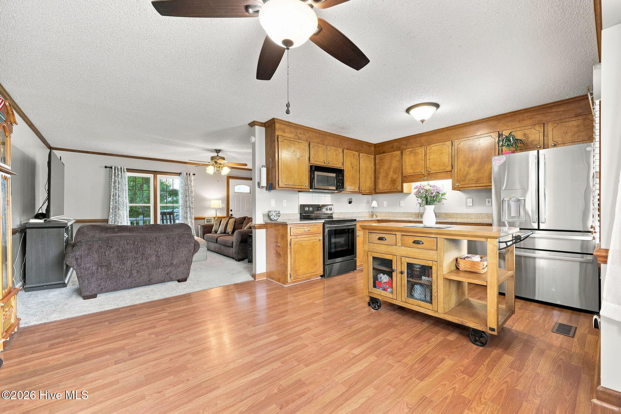 2345 Mayfield Drive Property Photo 9