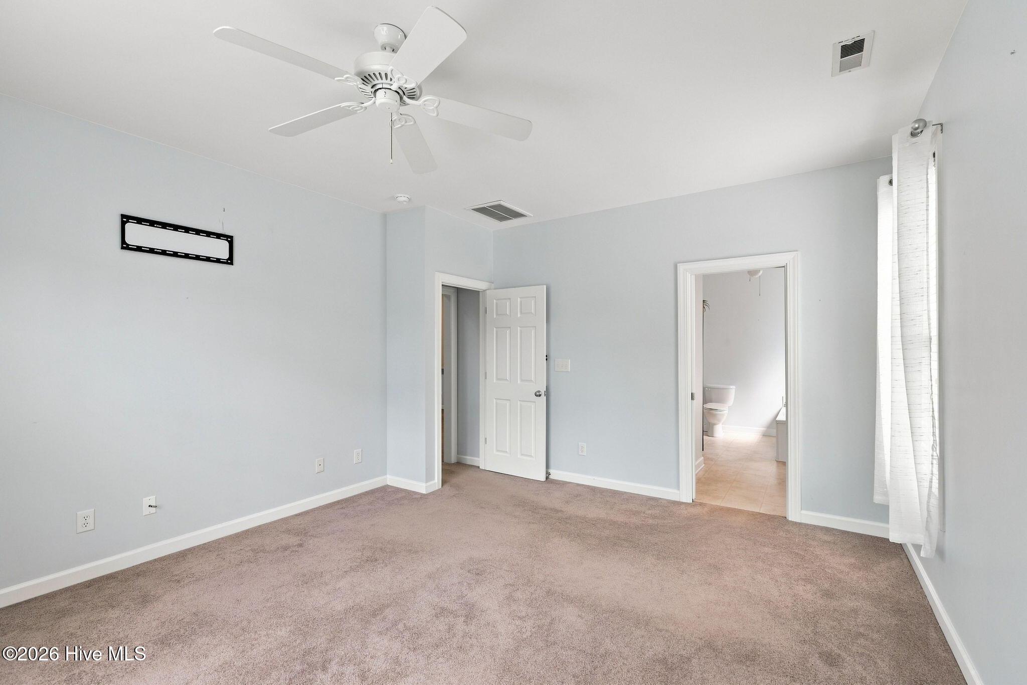 505 Village Green Drive A Property Photo 11