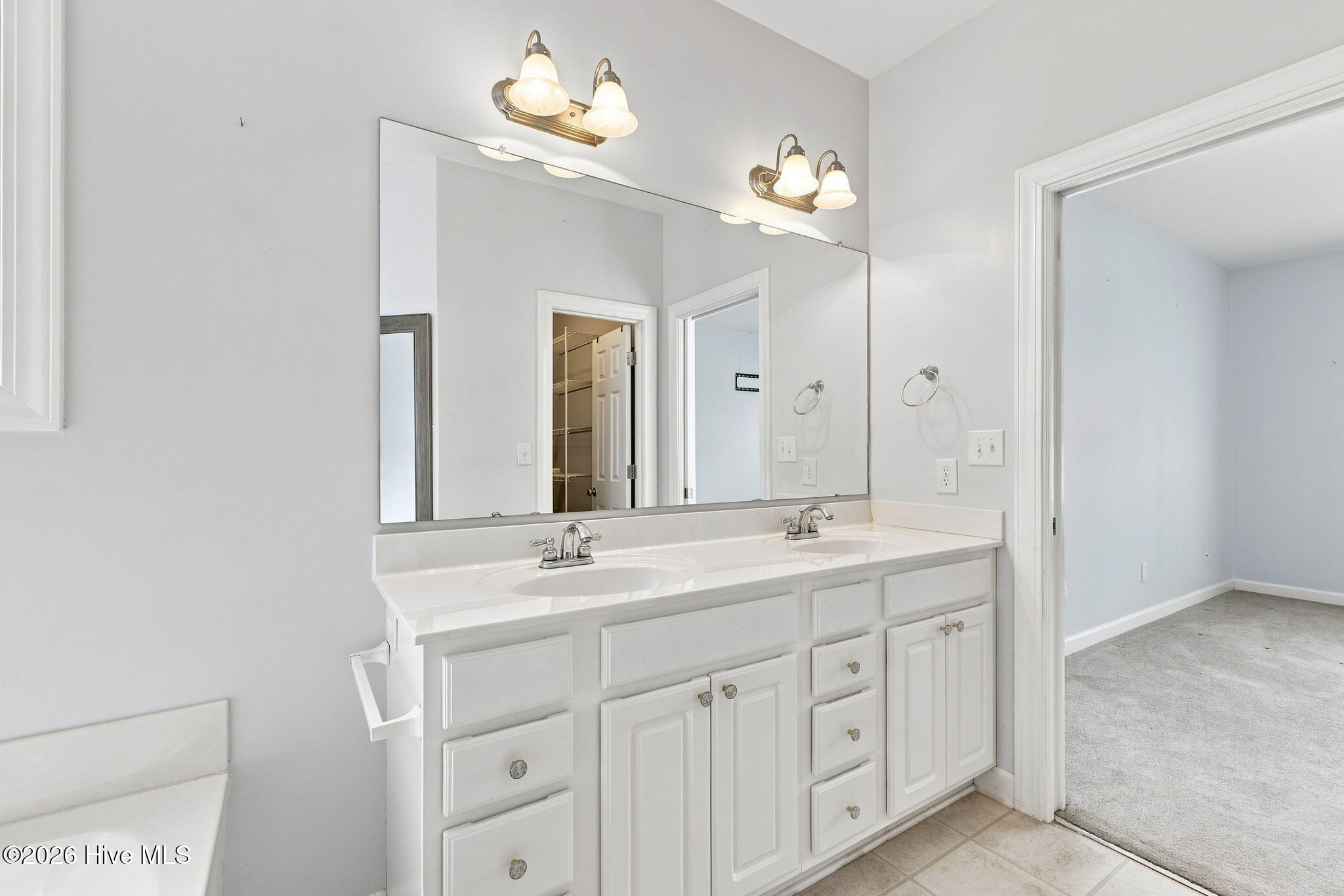 505 Village Green Drive A Property Photo 14