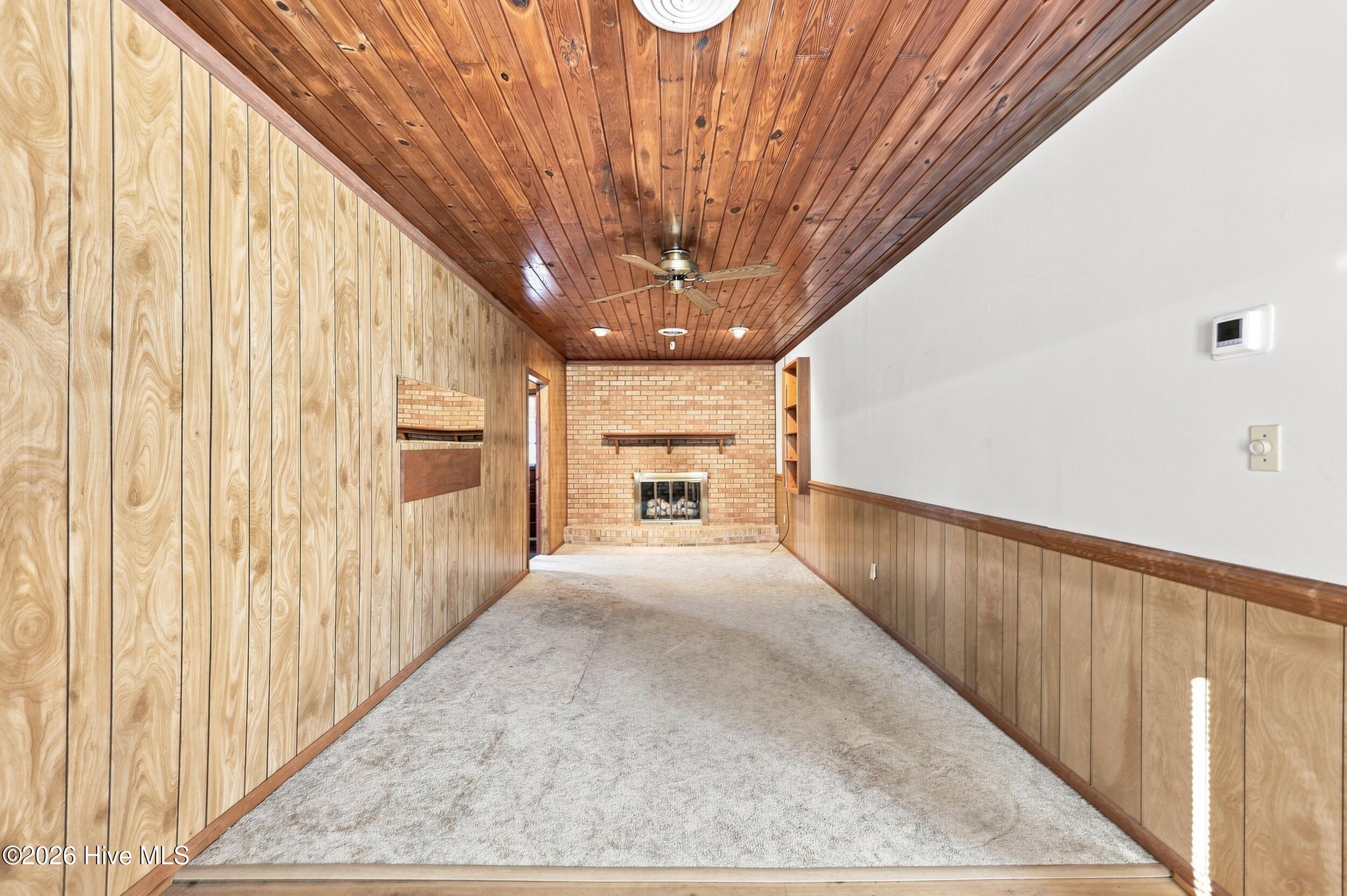 507 Narrow Shore Road Property Photo 10