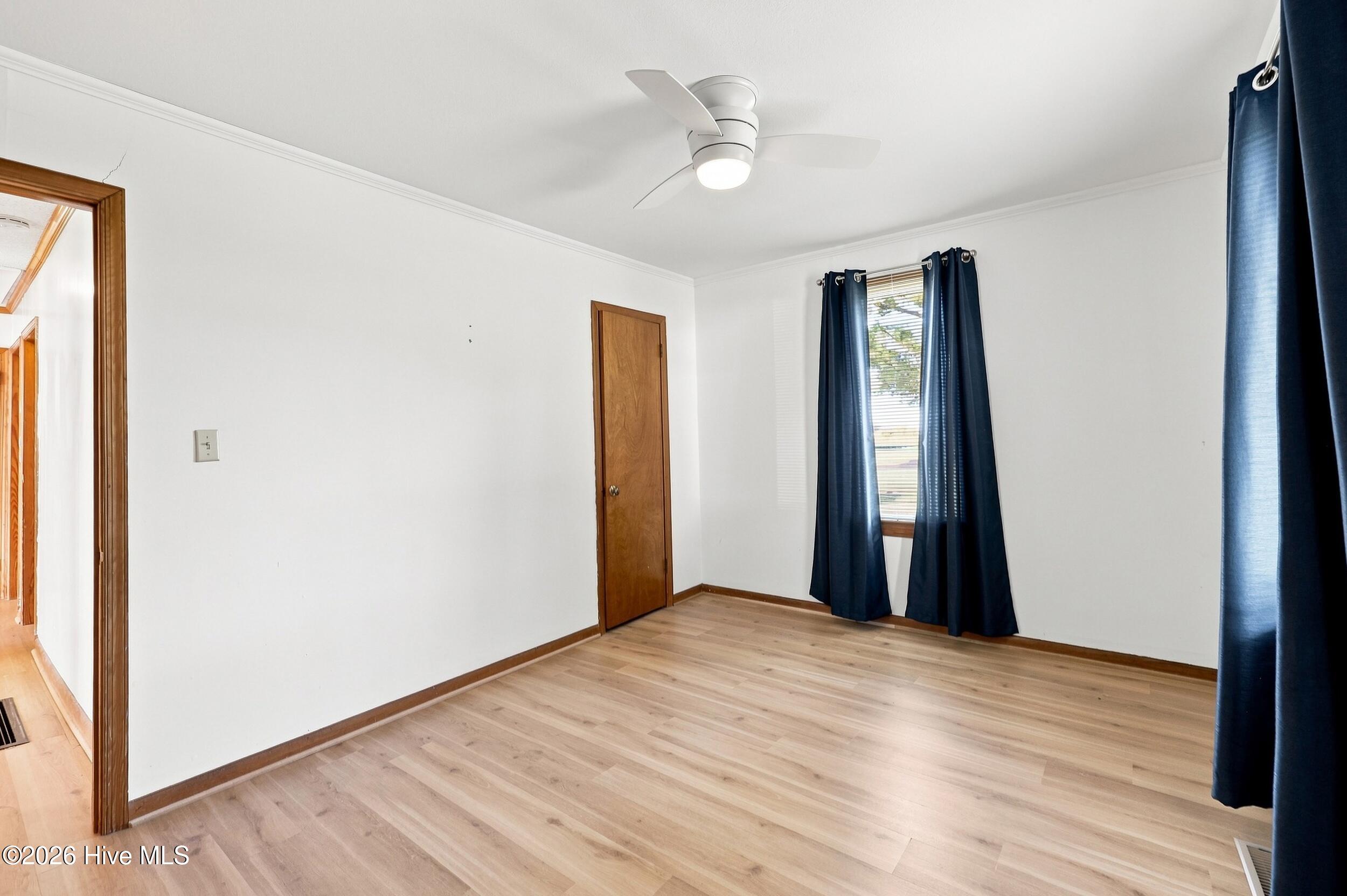 507 Narrow Shore Road Property Photo 17