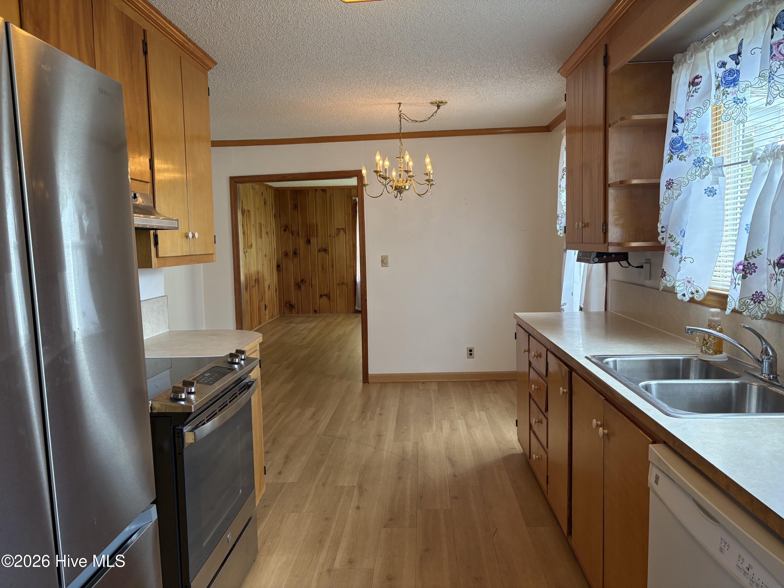 507 Narrow Shore Road Property Photo 34