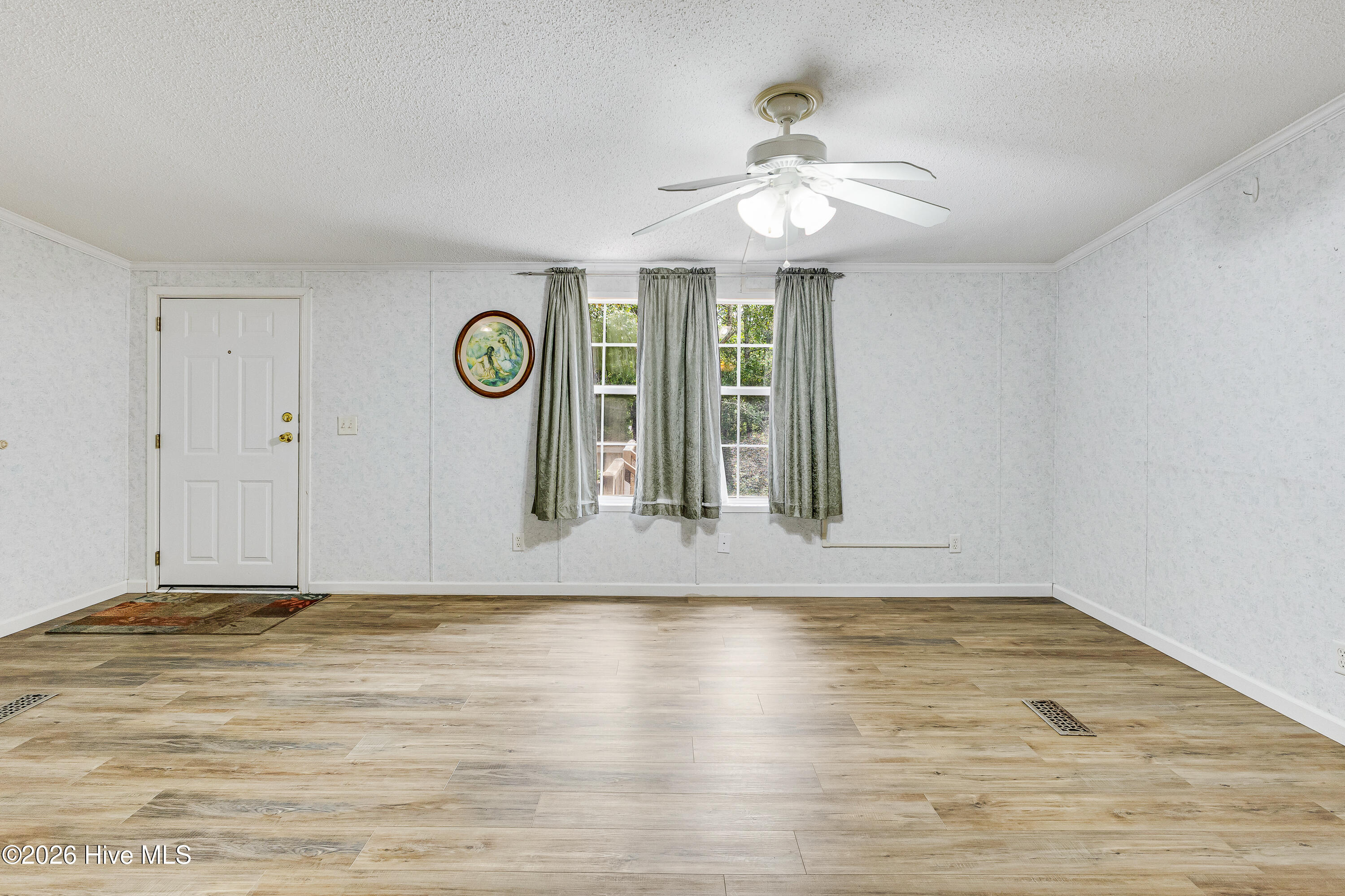 6224 Twin Oaks Drive Nw Property Photo 7