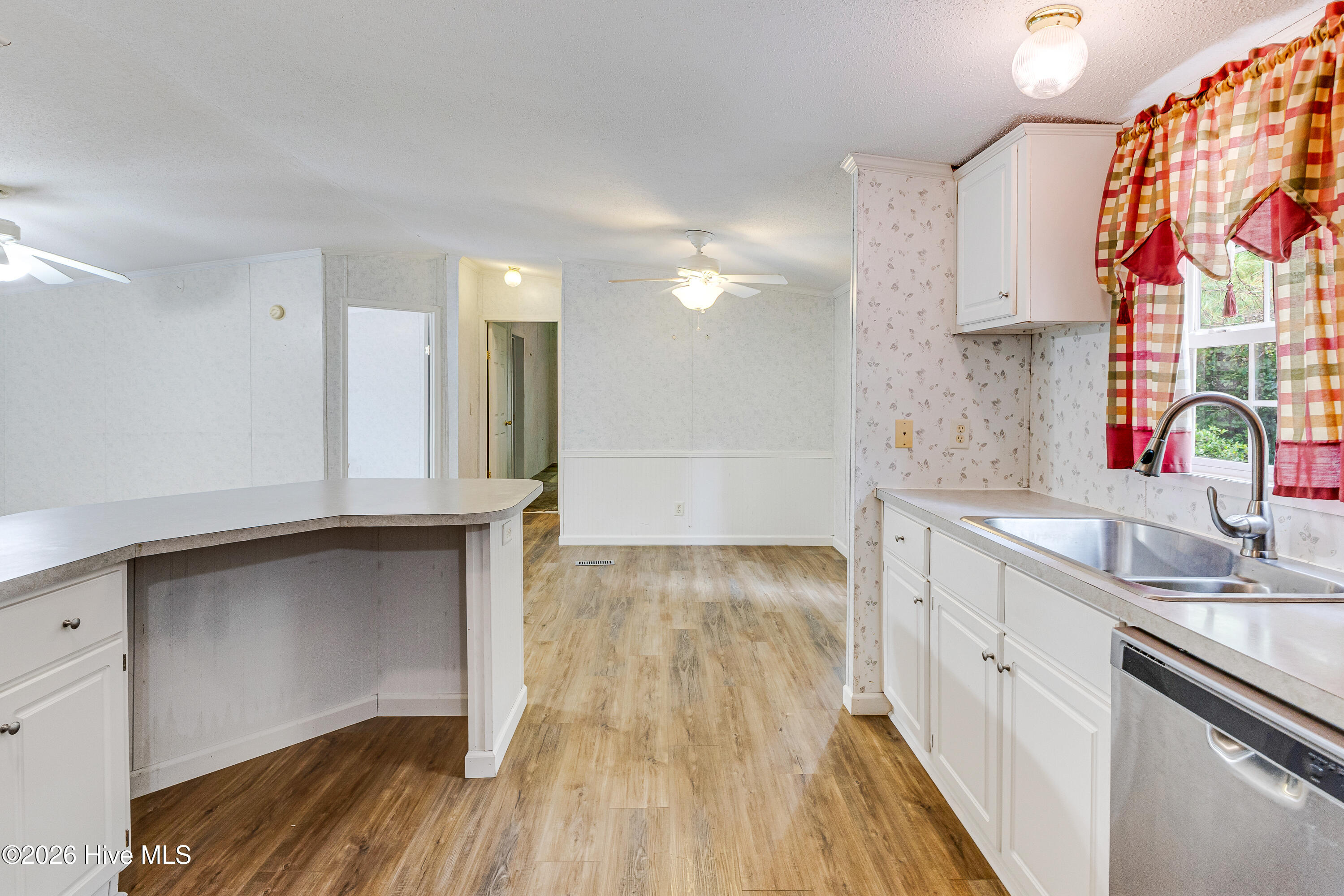 6224 Twin Oaks Drive Nw Property Photo 23