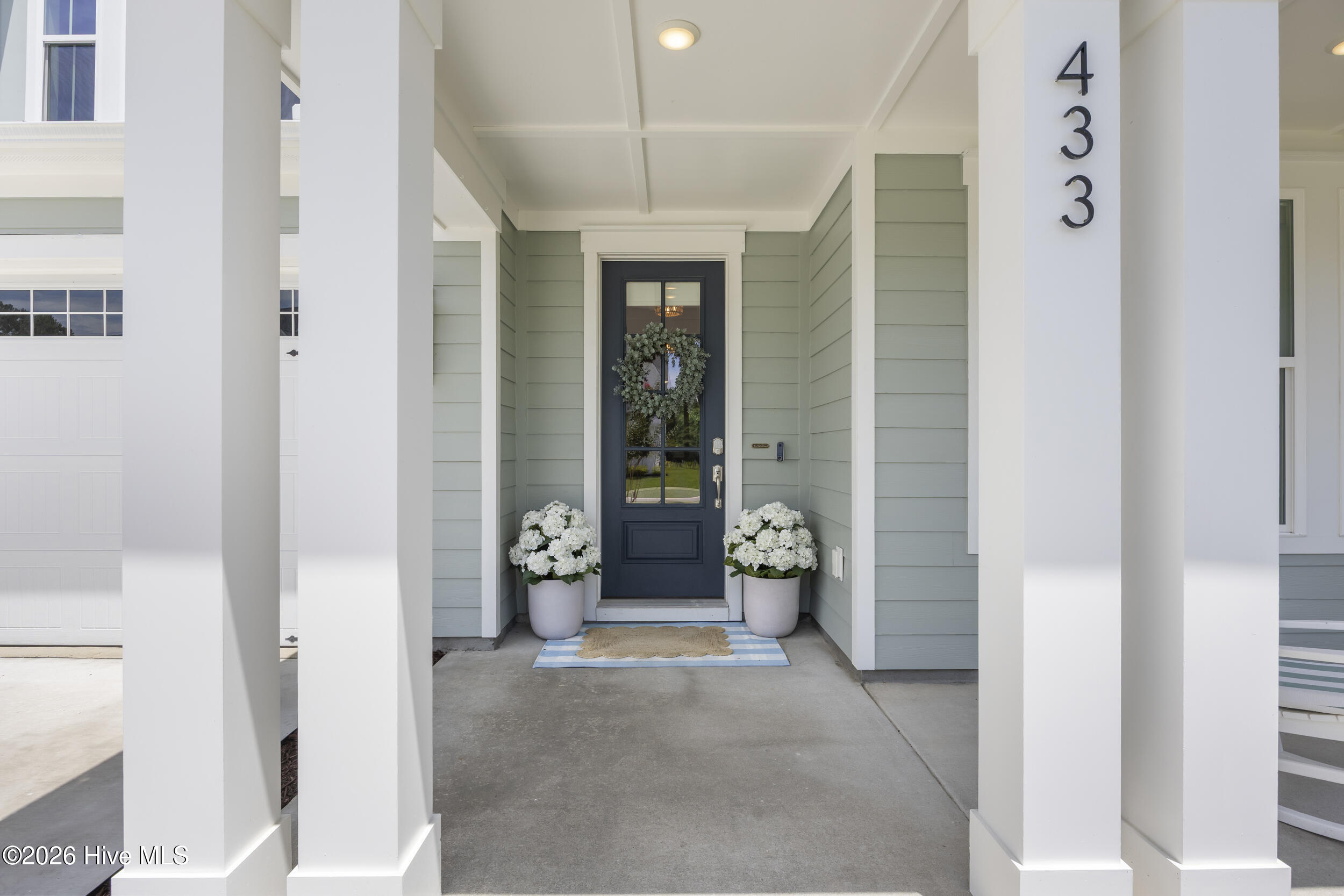 433 Sailor Sky Way Property Photo 7