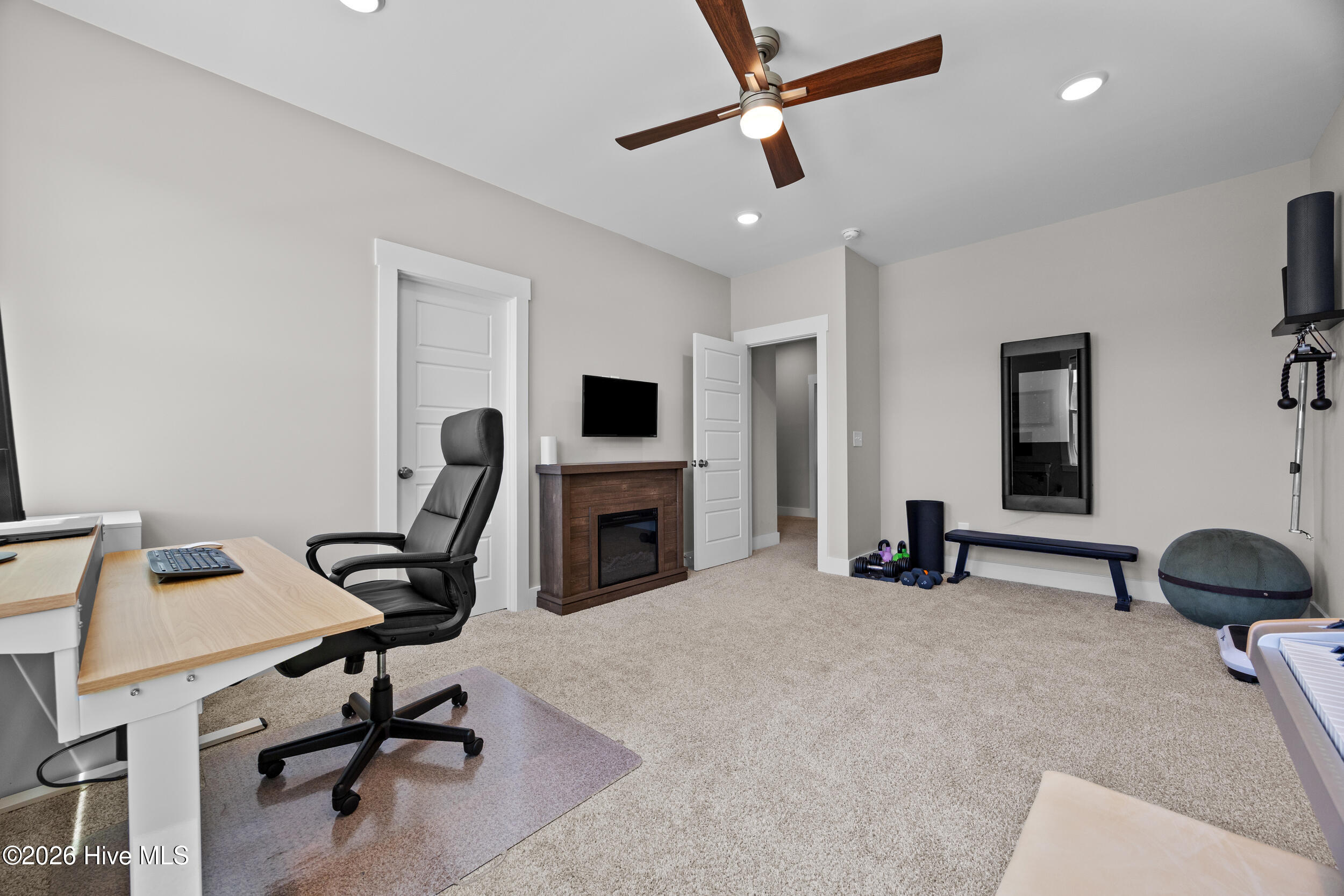433 Sailor Sky Way Property Photo 29