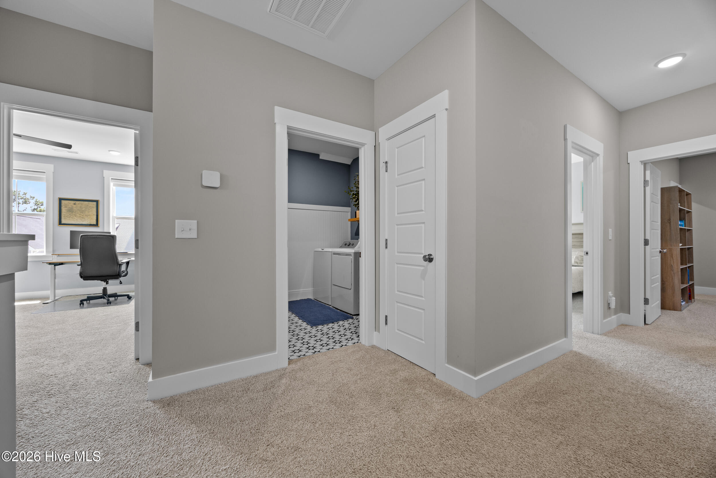 433 Sailor Sky Way Property Photo 39