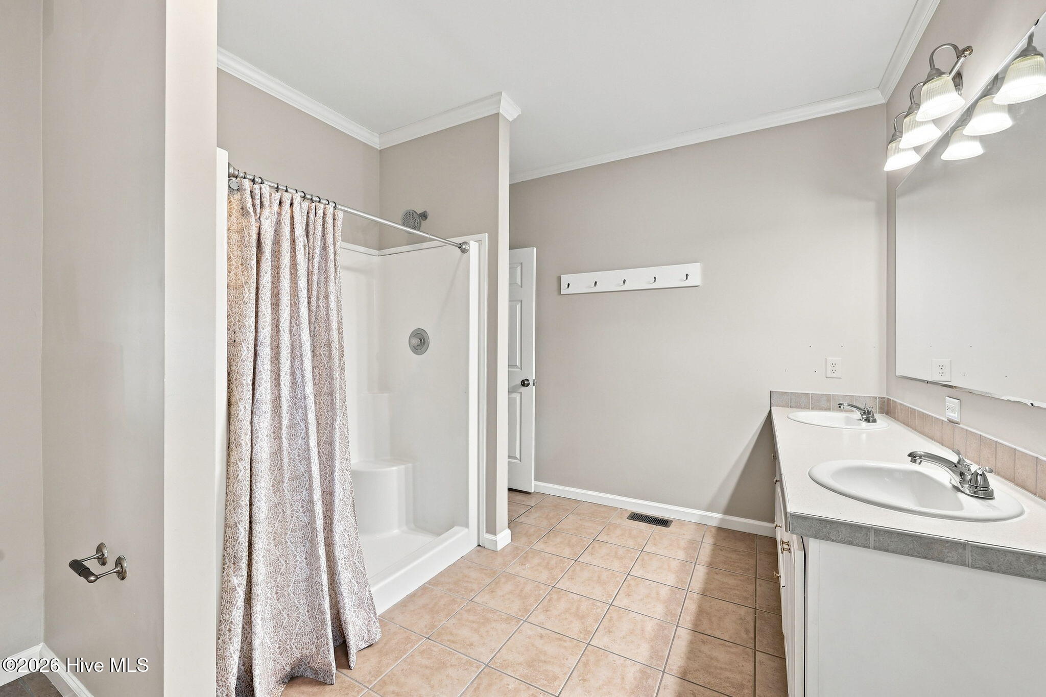 703 Tankard Drive Property Photo 38