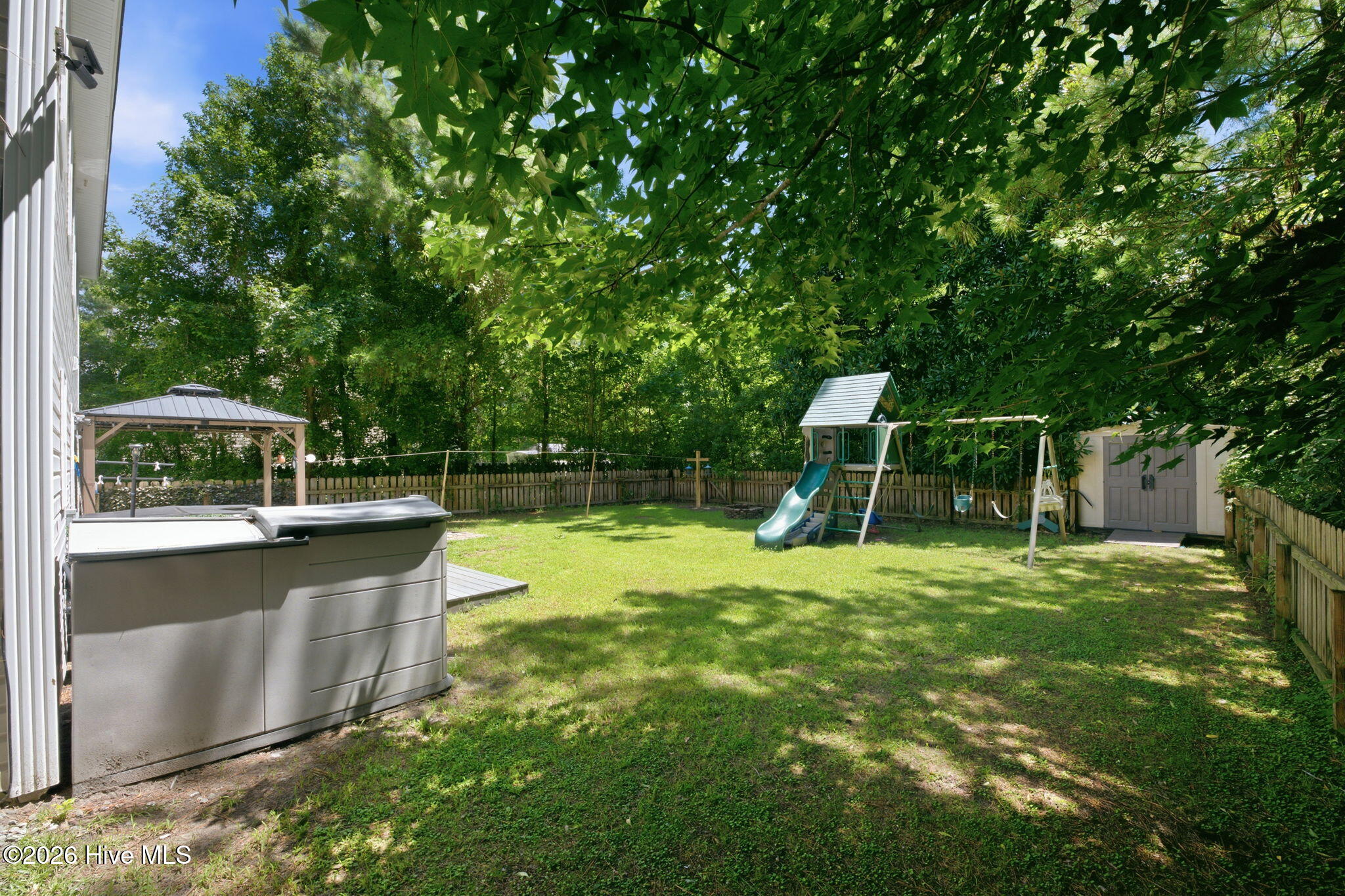 128 Hunting Wood Lane Property Photo 29