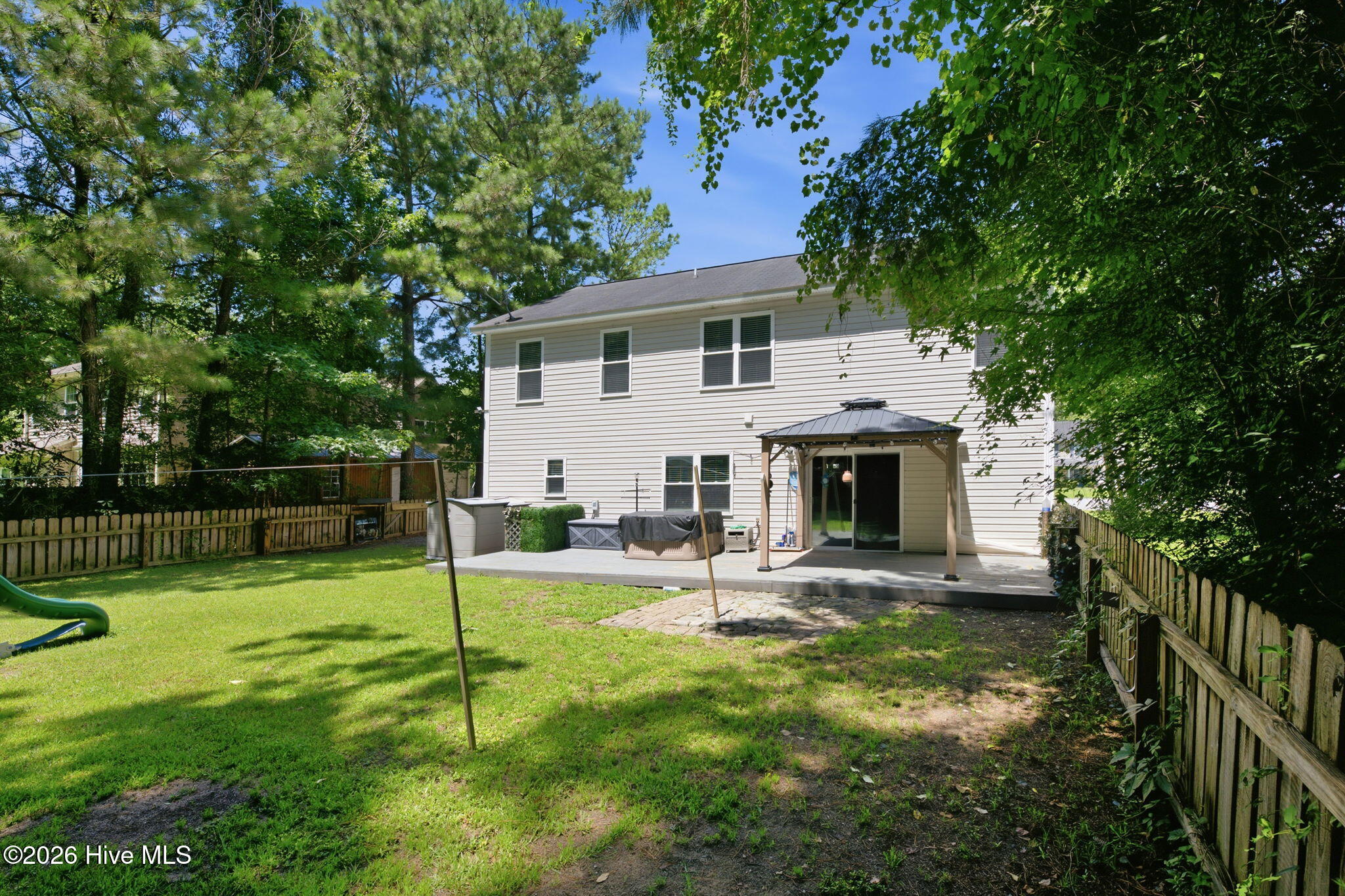 128 Hunting Wood Lane Property Photo 31