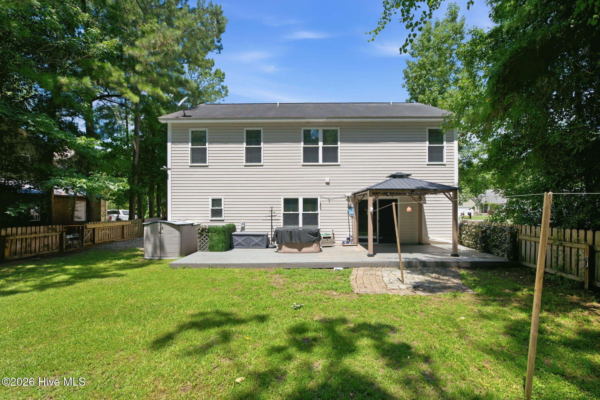 128 Hunting Wood Lane Property Photo 32