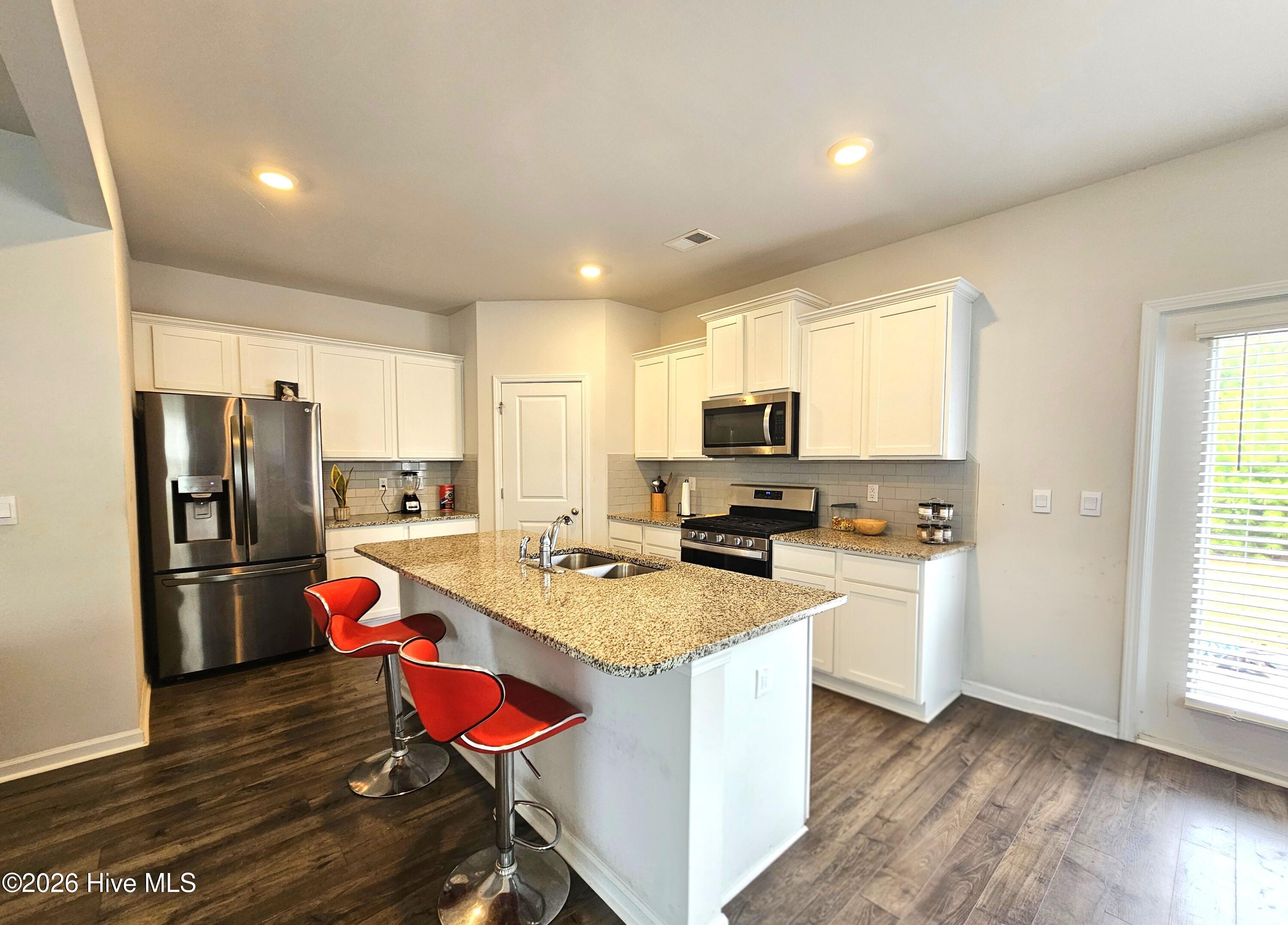 1403 Deer Hollow Run Property Photo 3