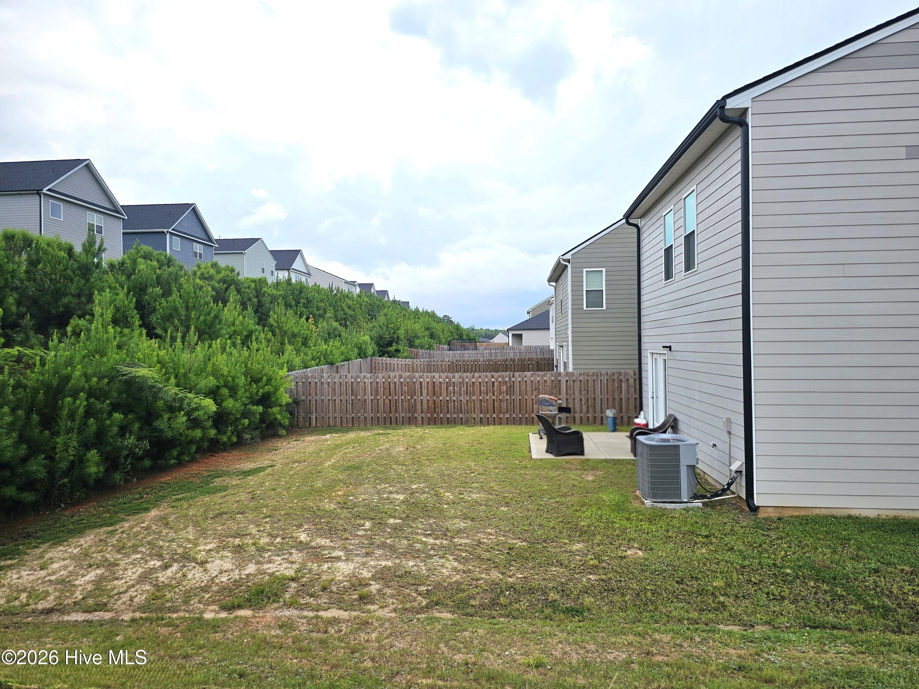 1403 Deer Hollow Run Property Photo 4