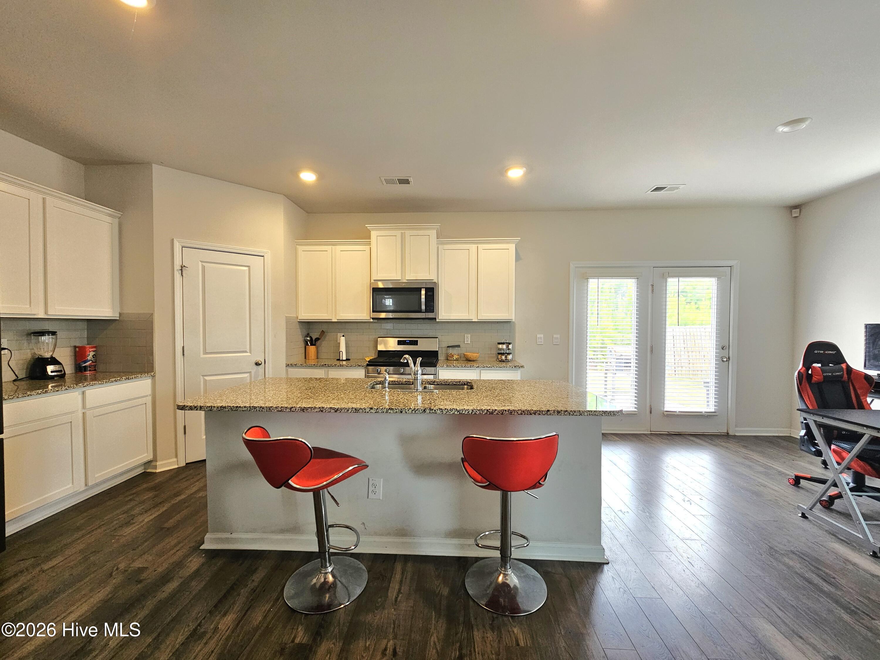 1403 Deer Hollow Run Property Photo 5