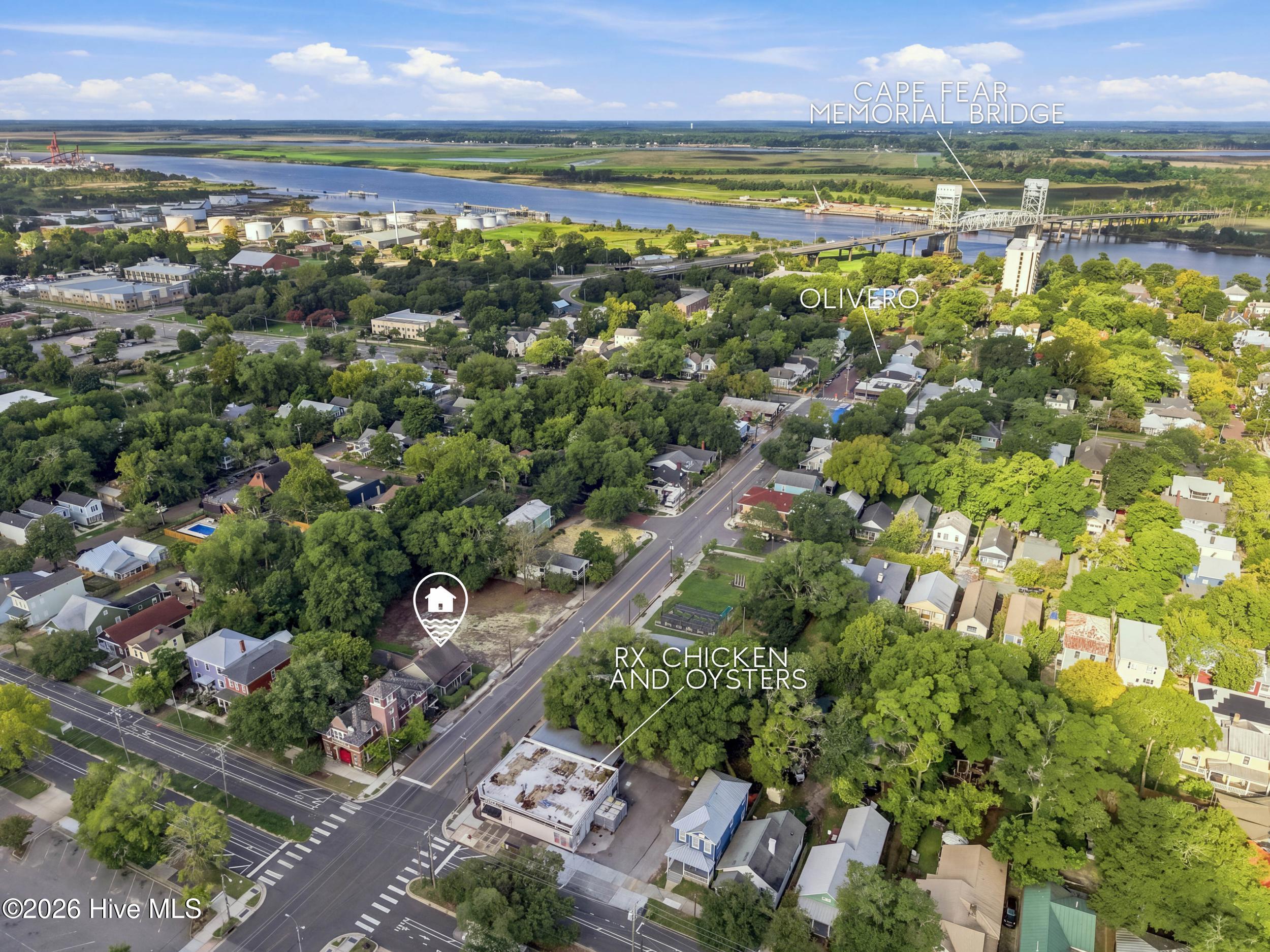 416 Castle Street Property Photo 1