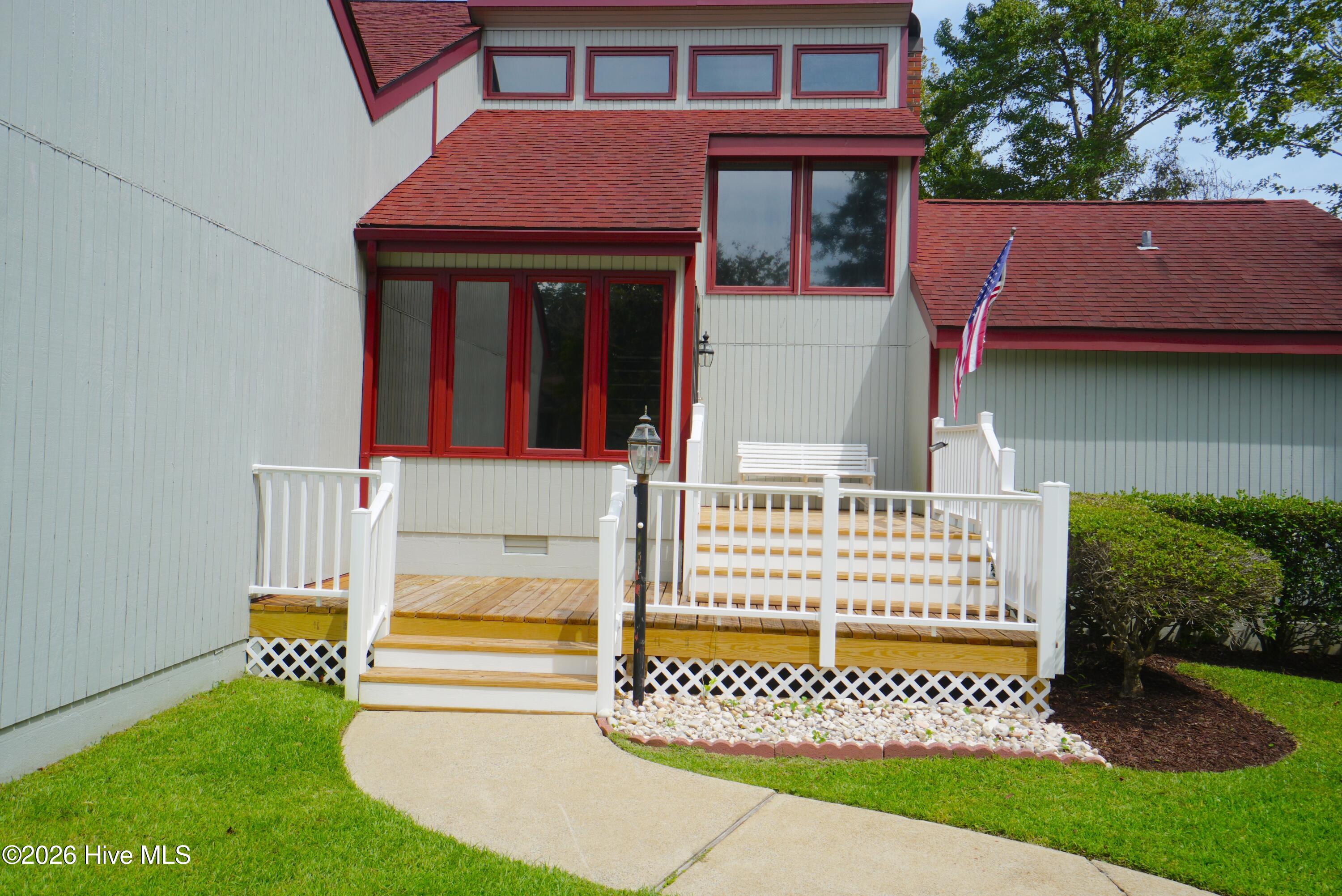 203 Sandpiper Drive Property Photo 2