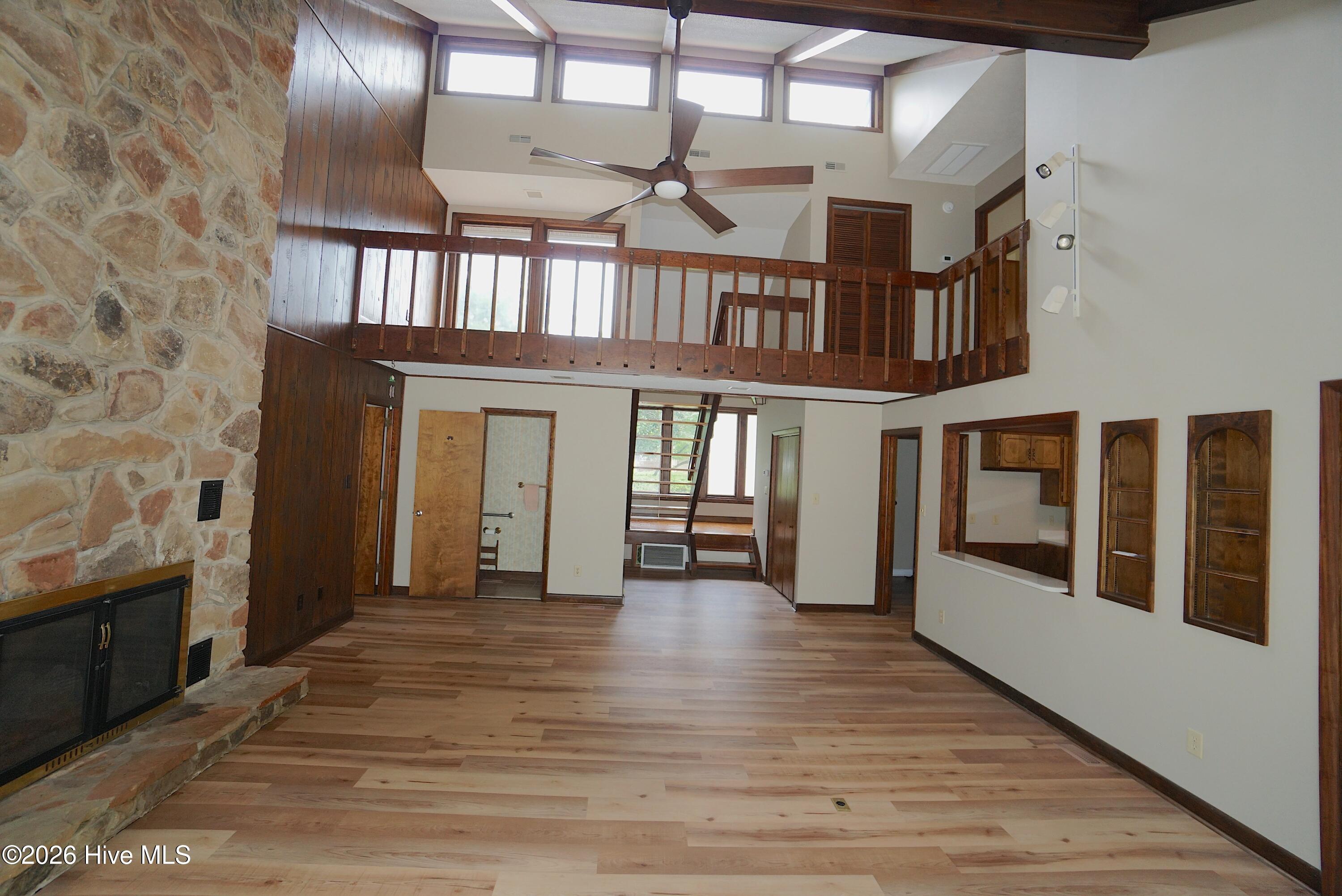 203 Sandpiper Drive Property Photo 3