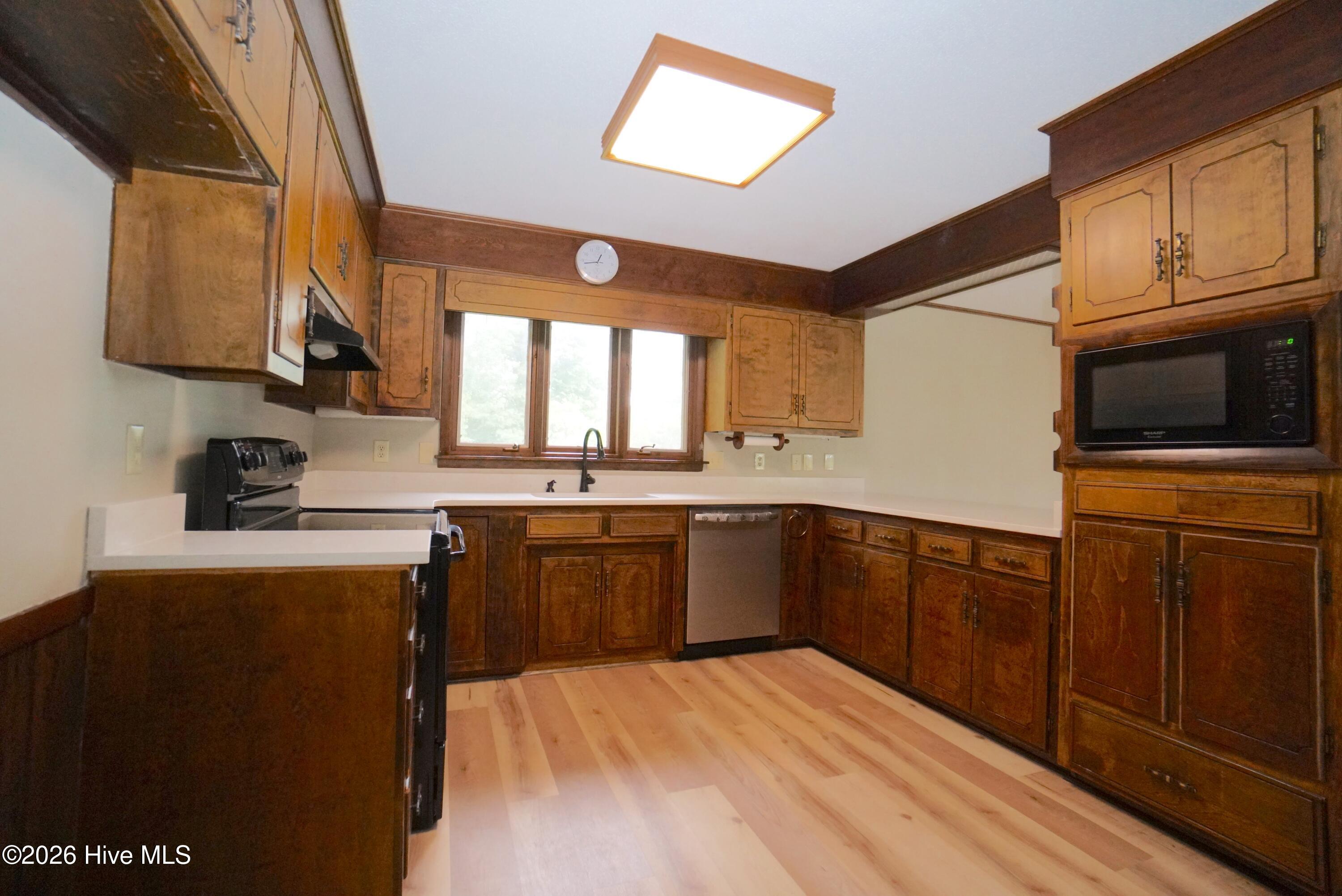 203 Sandpiper Drive Property Photo 6