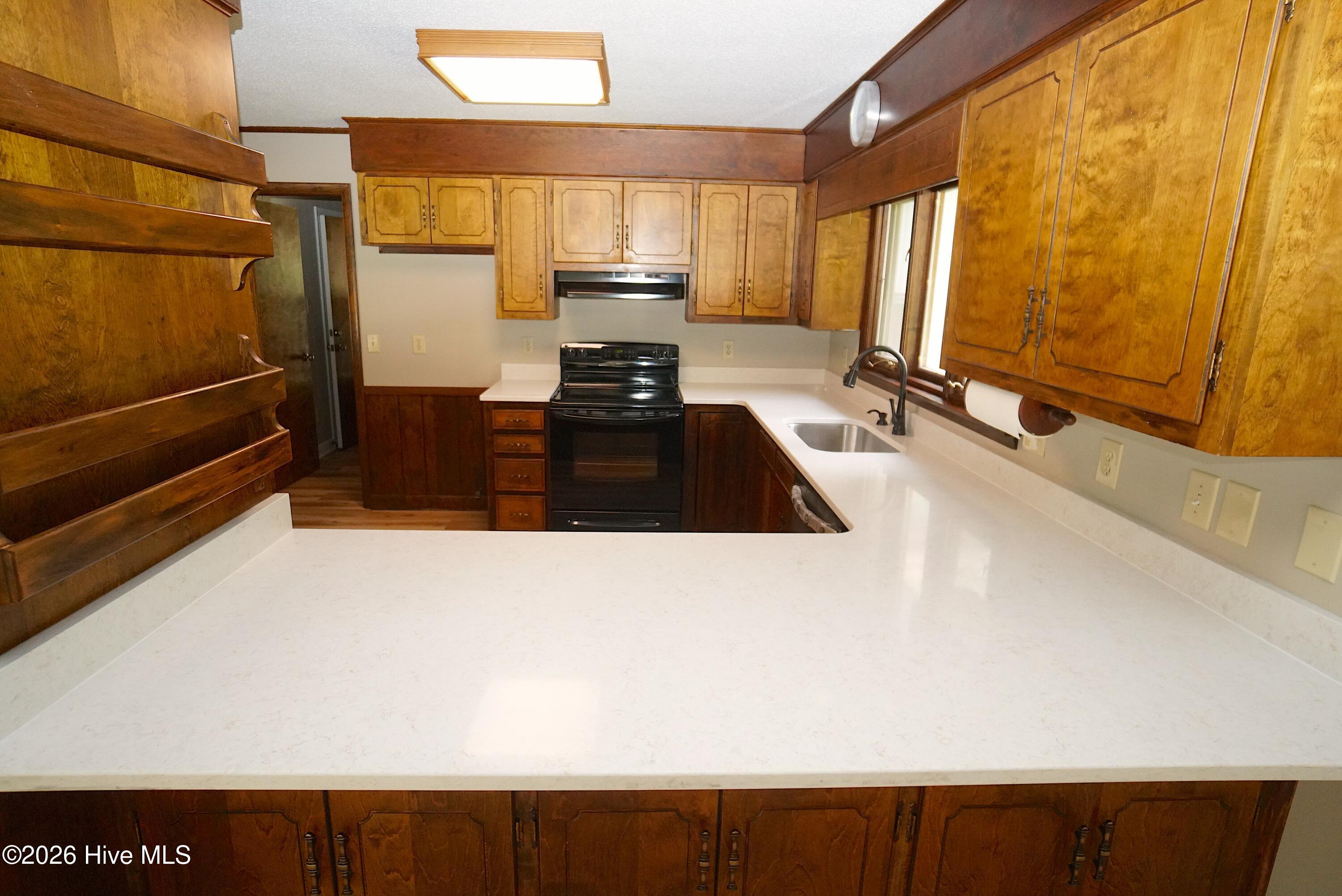 203 Sandpiper Drive Property Photo 7