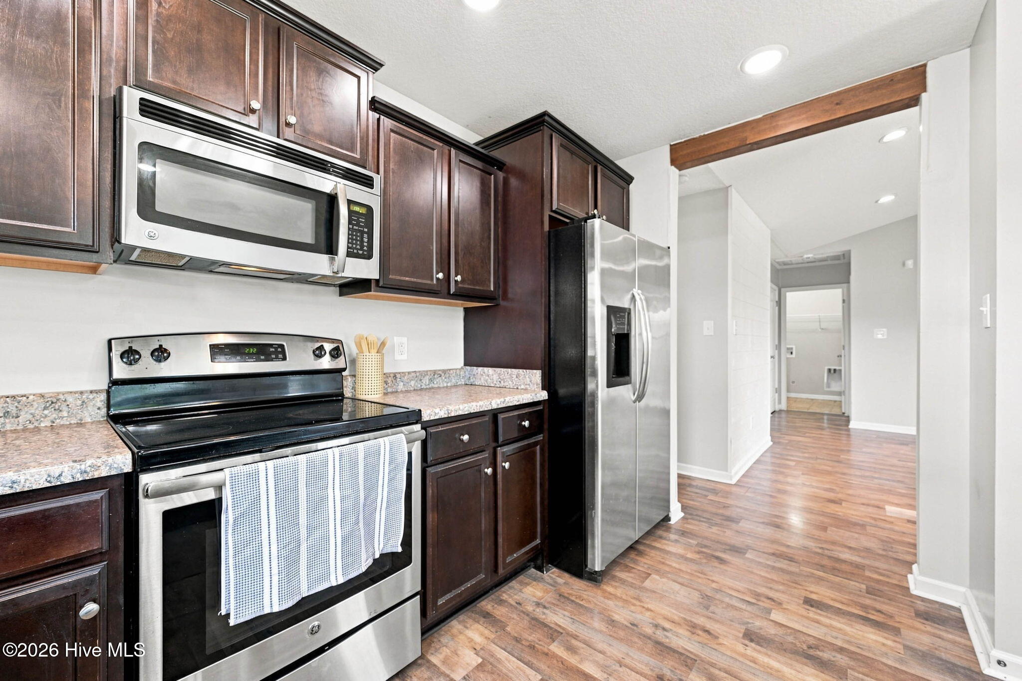 102 Prelude Drive Property Photo 13