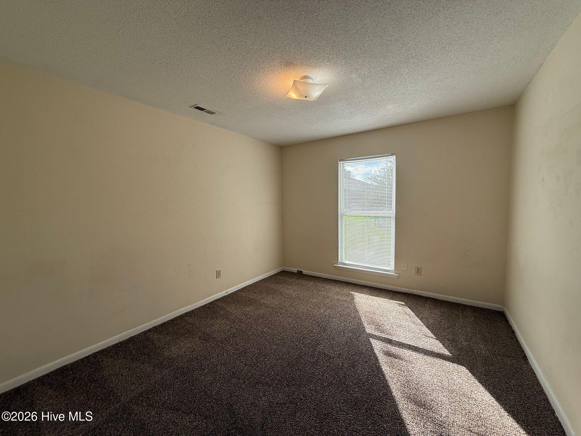 89 Aspen Place Property Photo 6
