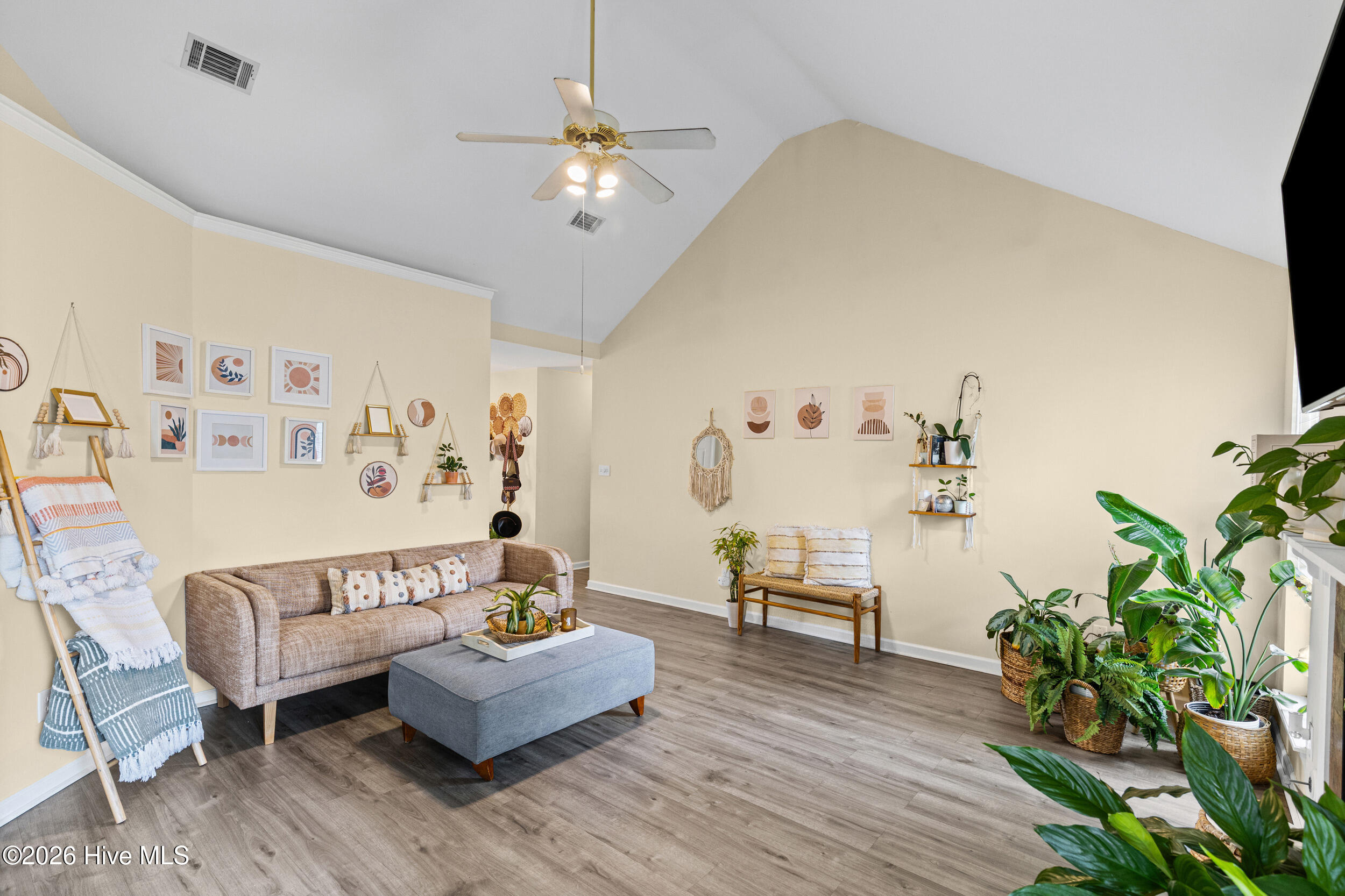 4138 Eagle Nest Drive Property Photo 8