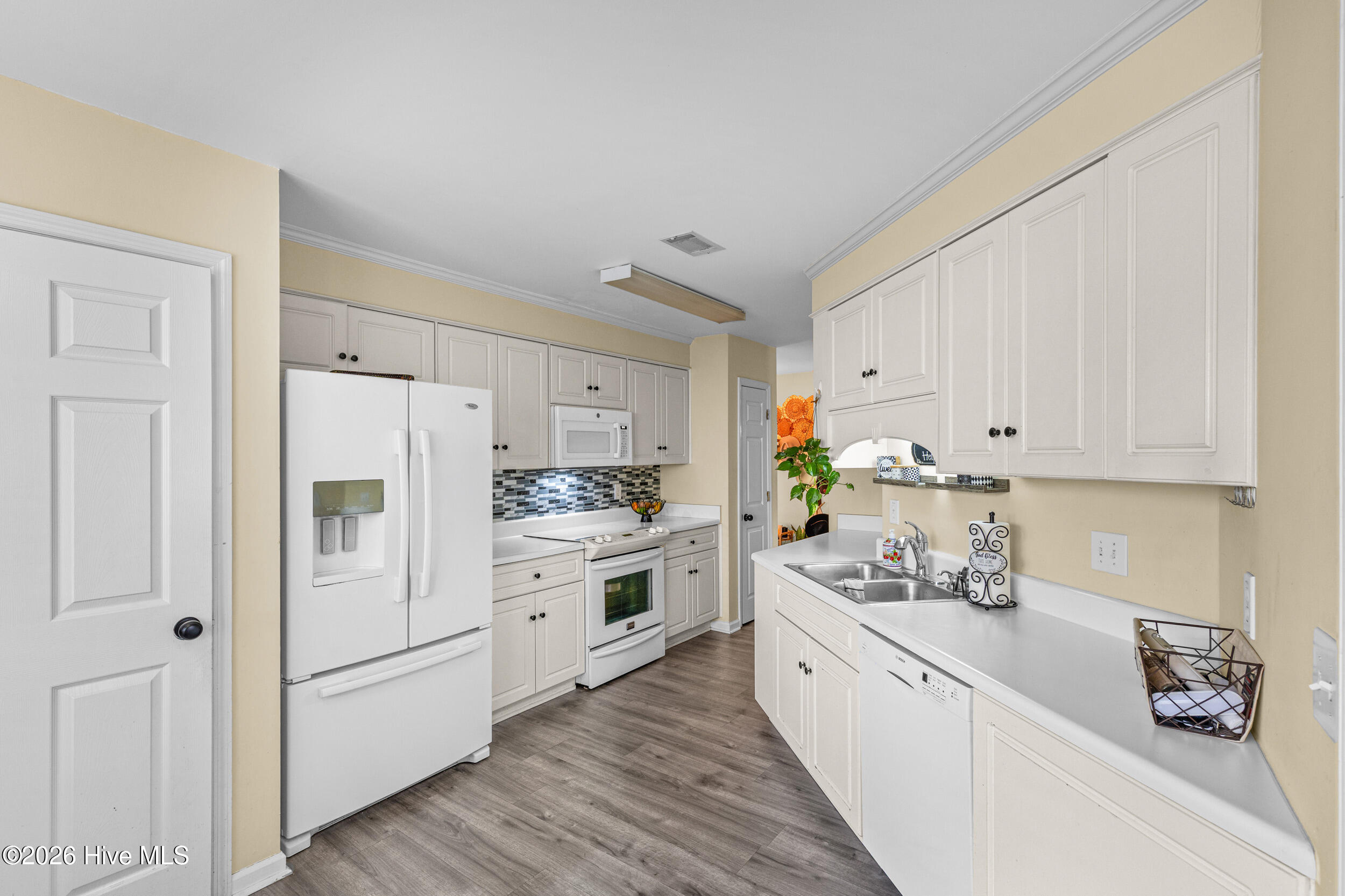 4138 Eagle Nest Drive Property Photo 12