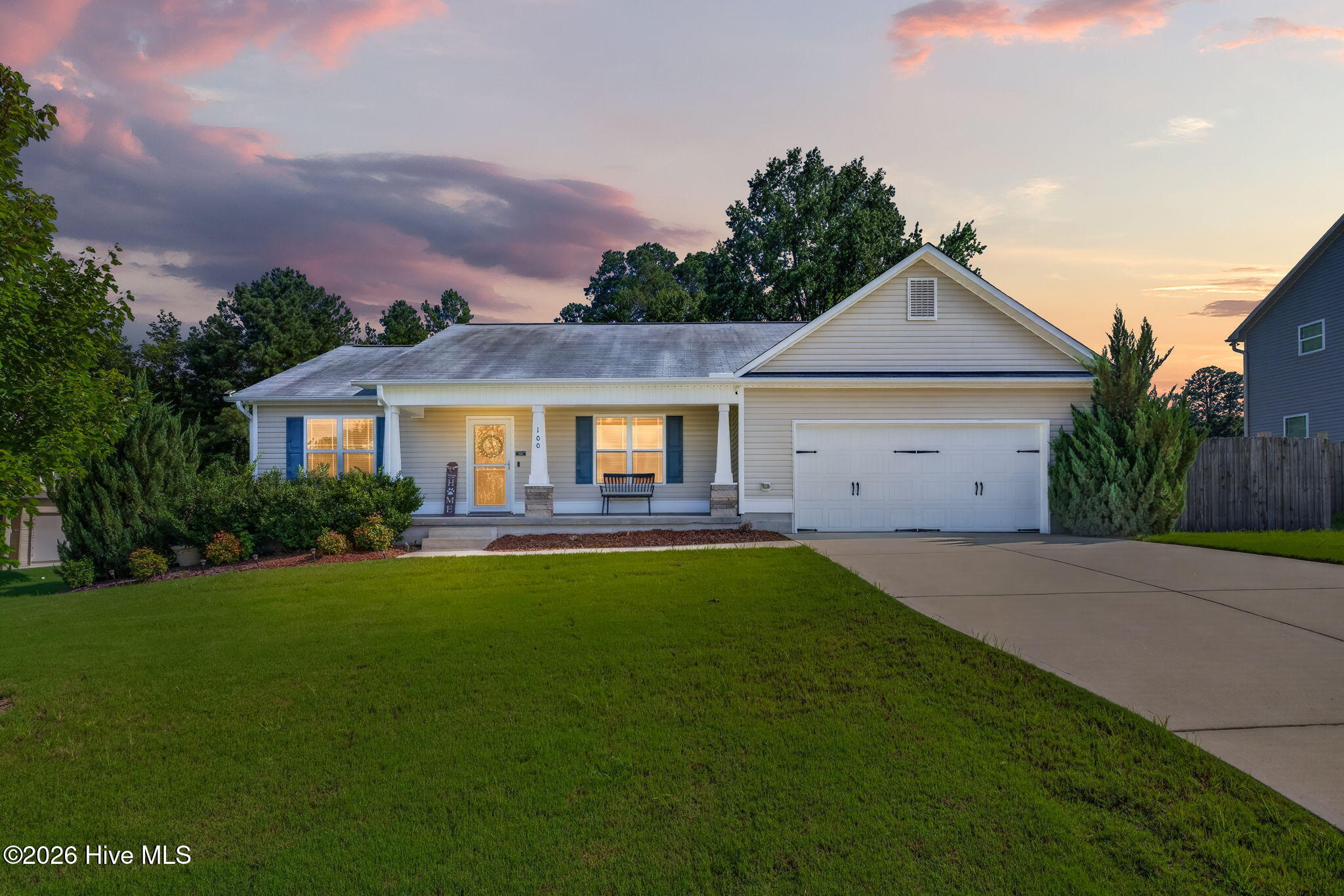 100 Belle Meade Court Property Photo 1