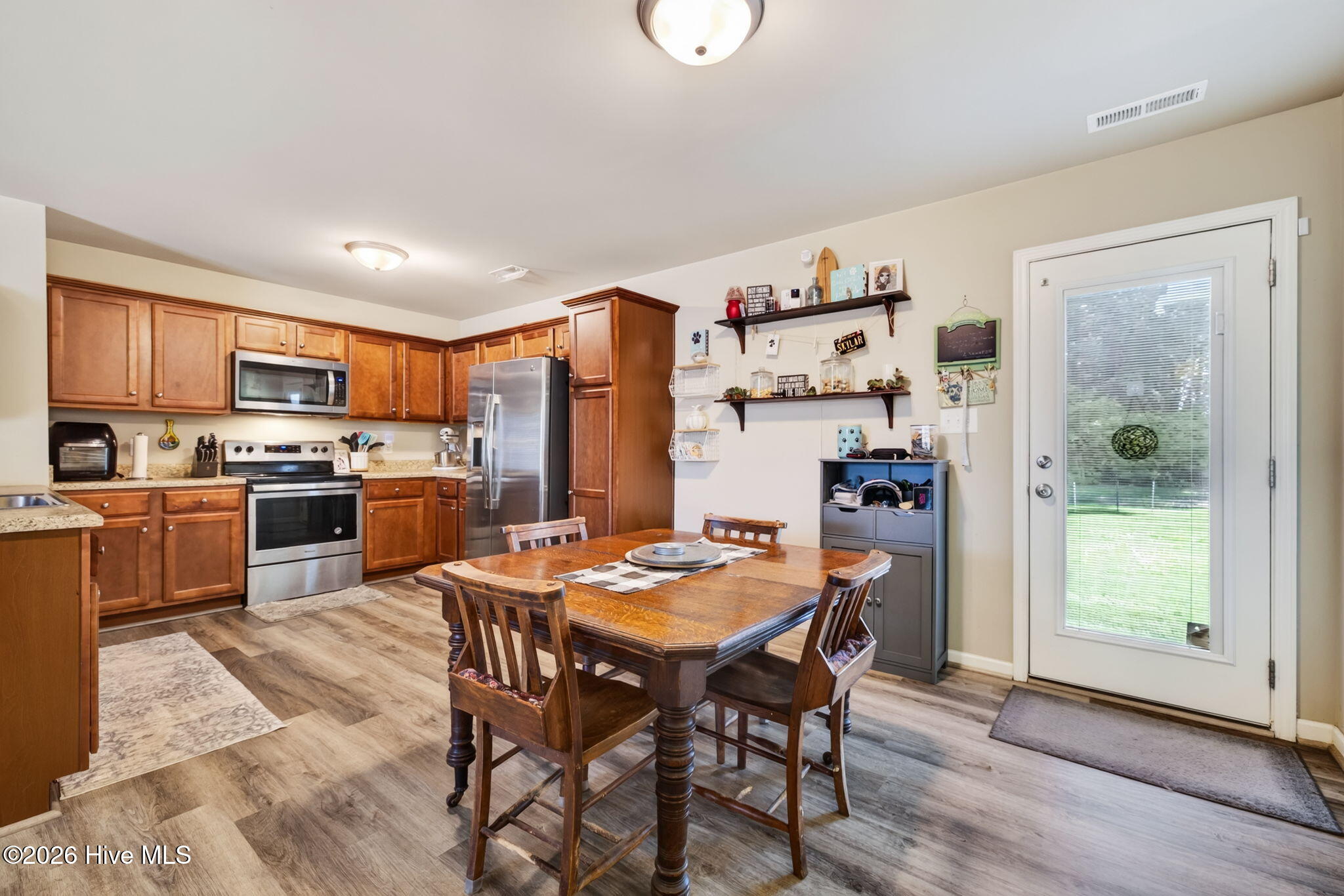 100 Belle Meade Court Property Photo 14
