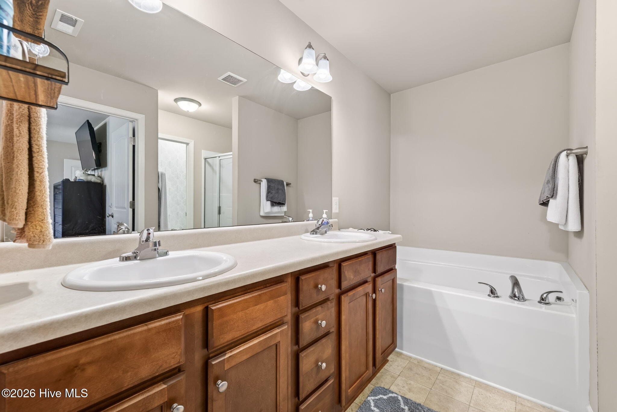 100 Belle Meade Court Property Photo 18