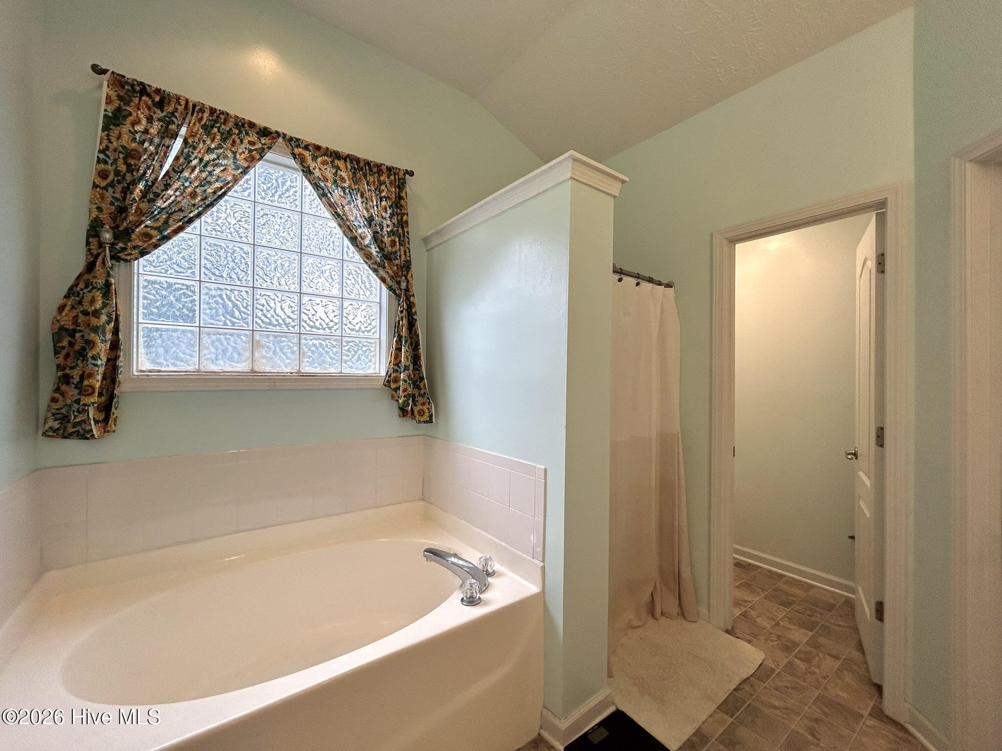 305 Vito Court Property Photo 28
