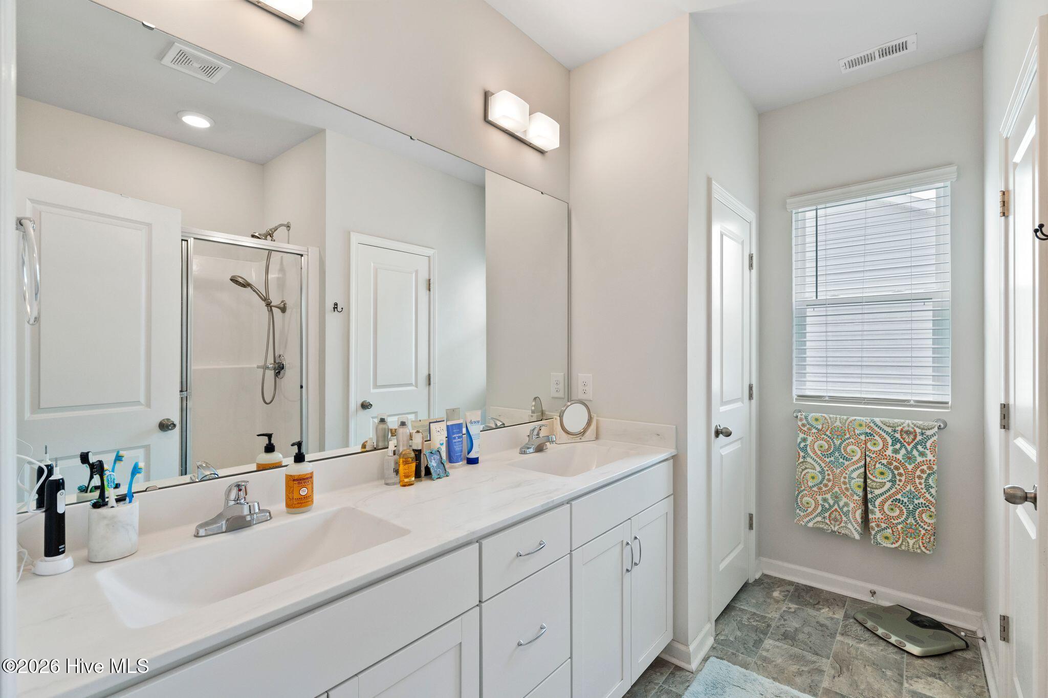 1498 Judith Drive Se Property Photo 37
