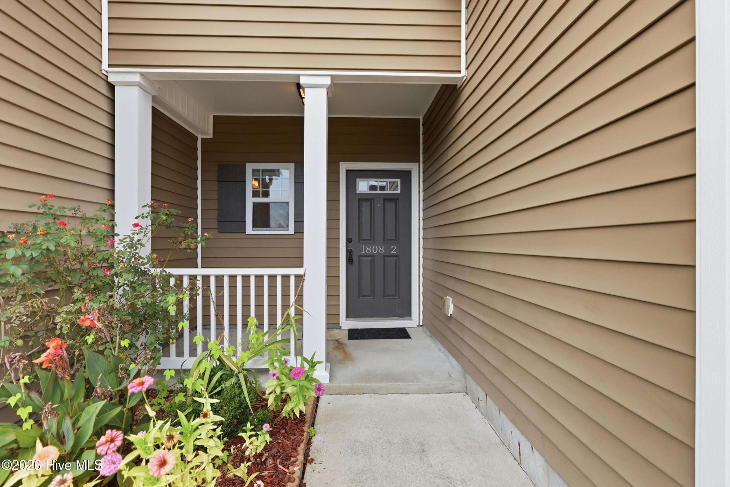 1808 Fox Den Way 2 Property Photo 2