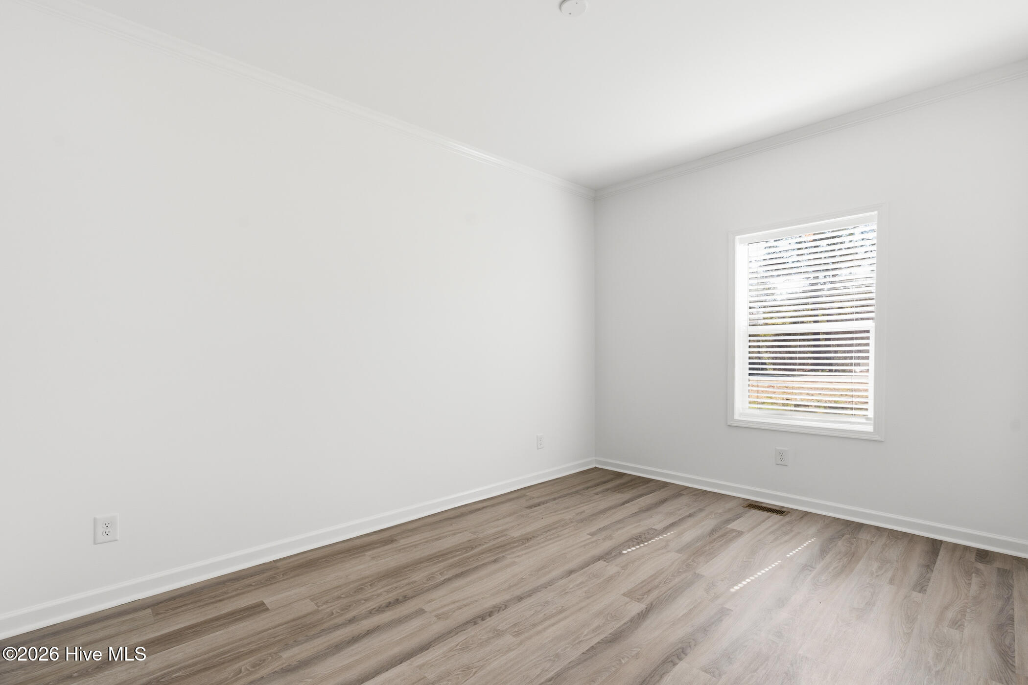 151 Kenric Point Property Photo 27