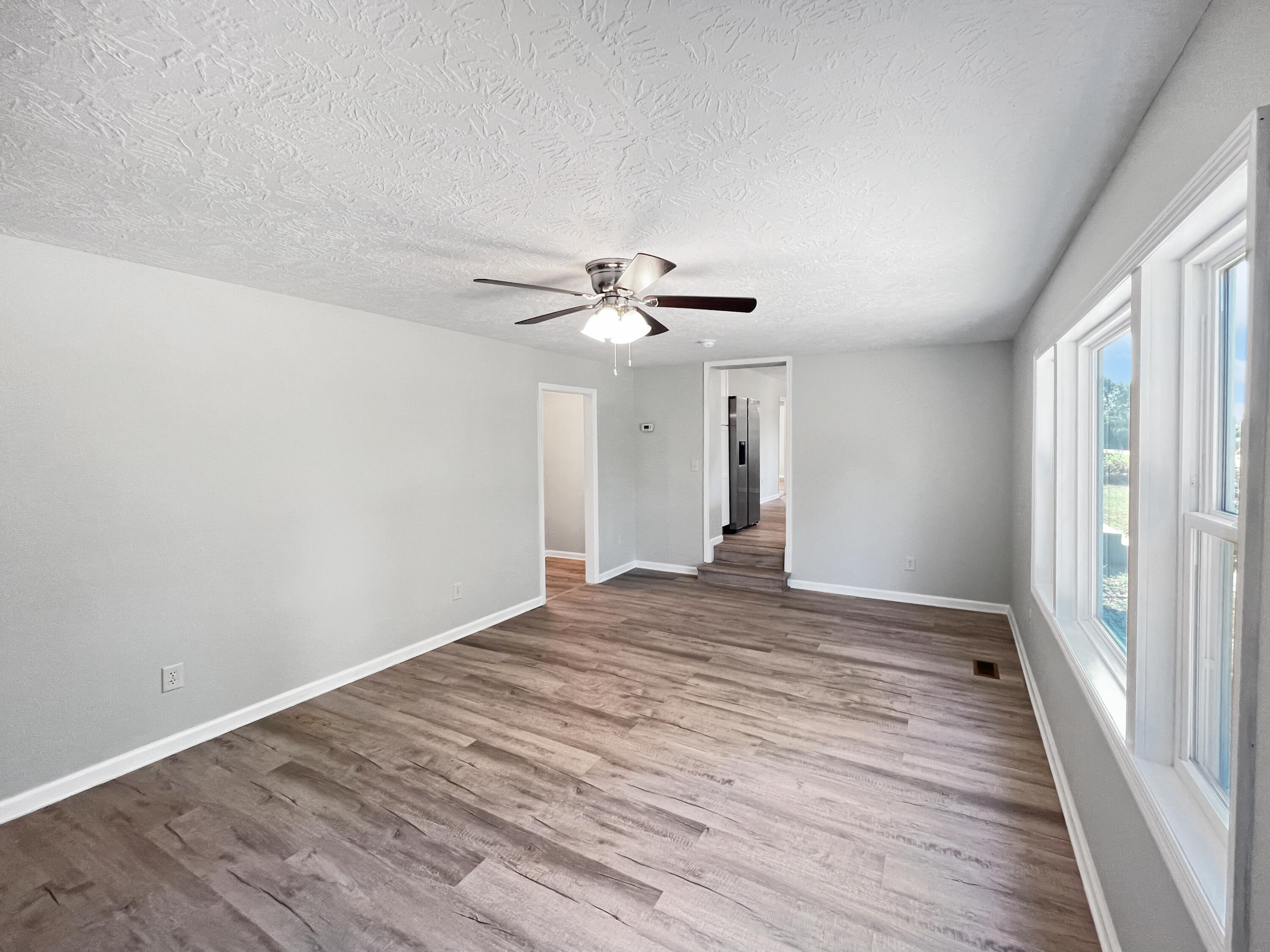 501 2nd Street Property Photo 10