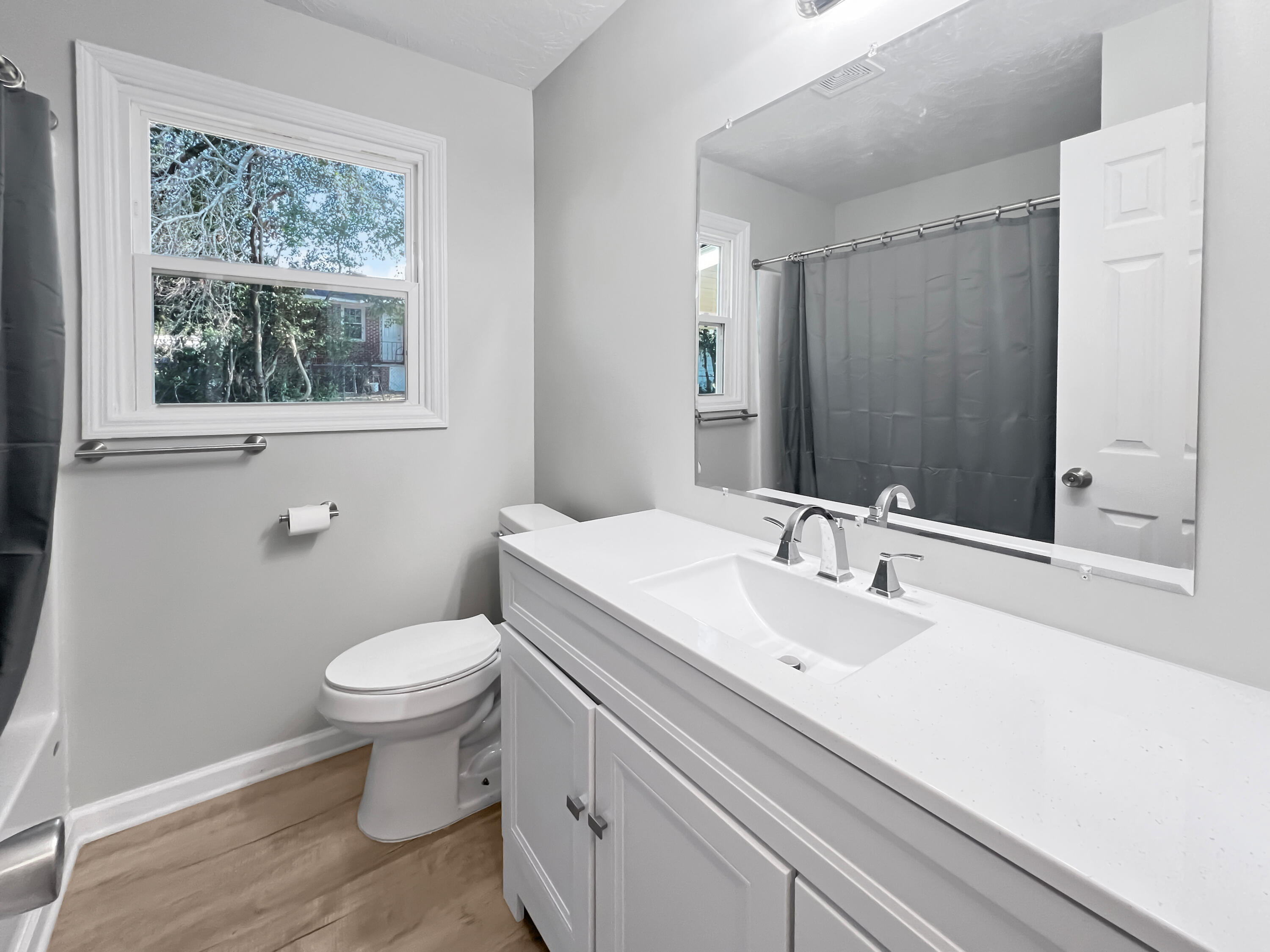 501 2nd Street Property Photo 13