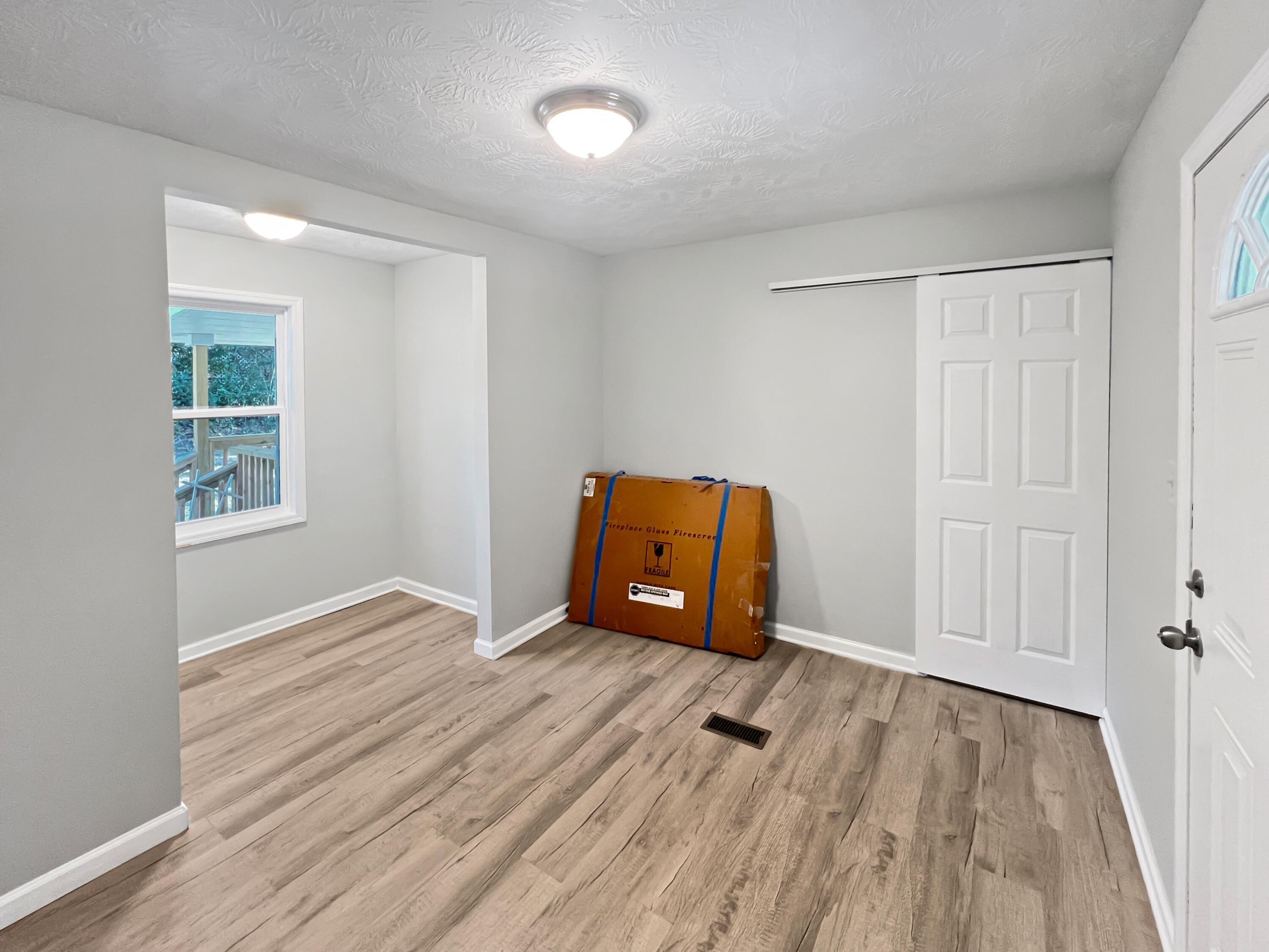 501 2nd Street Property Photo 20
